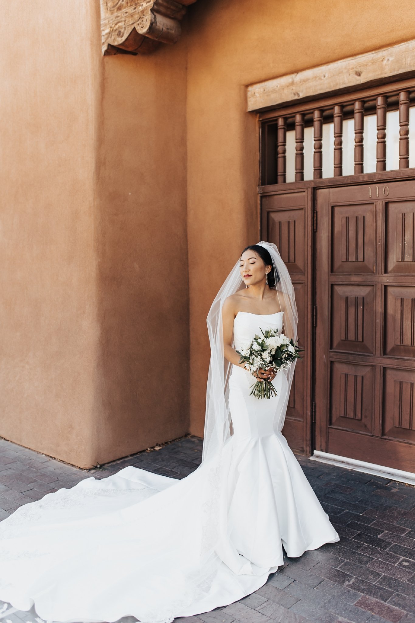 Alicia+lucia+photography+-+albuquerque+wedding+photographer+-+santa+fe+wedding+photography+-+new+mexico+wedding+photographer+-+new+mexico+wedding+-+la+posada+wedding+-+santa+fe+plaza+wedding+-+southwest+wedding_0057.jpg