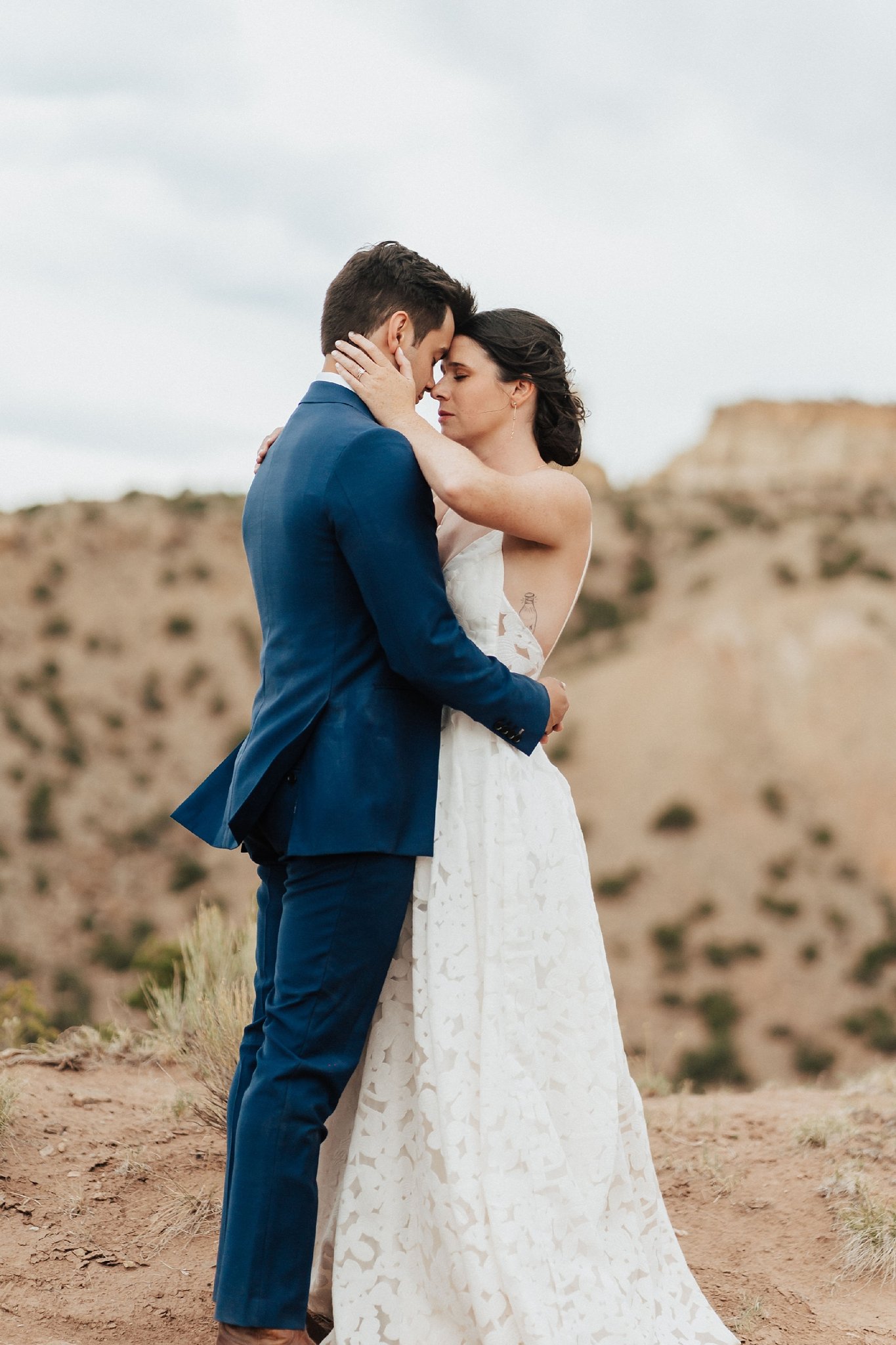 Alicia+lucia+photography+-+albuquerque+wedding+photographer+-+santa+fe+wedding+photography+-+new+mexico+wedding+photographer+-+new+mexico+wedding+-+spring+wedding+-+southwest+wedding+-+spring+elopement_0023.jpg