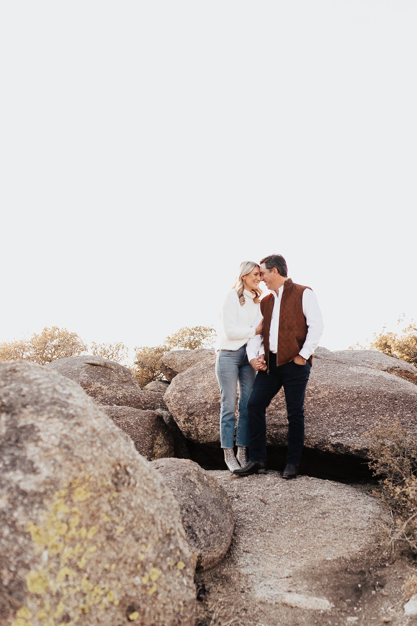 Alicia+lucia+photography+-+albuquerque+wedding+photographer+-+santa+fe+wedding+photography+-+new+mexico+wedding+photographer+-+new+mexico+wedding+-+southwest+engagement+-+new+mexico+engagemen+-+mountain+engagement_0003.jpg