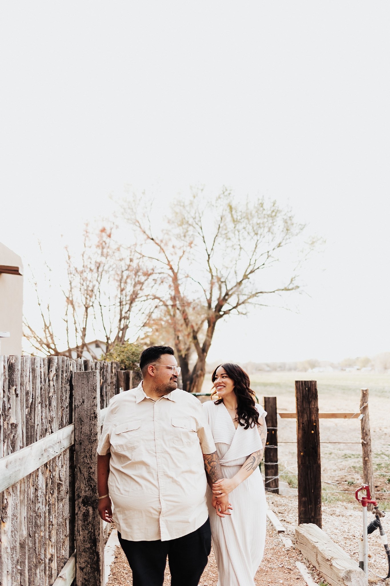 Alicia+lucia+photography+-+albuquerque+wedding+photographer+-+santa+fe+wedding+photography+-+new+mexico+wedding+photographer+-+new+mexico+wedding+-+new+mexico+engagement+-+farm+engagement+-+spring+engagement_0026.jpg