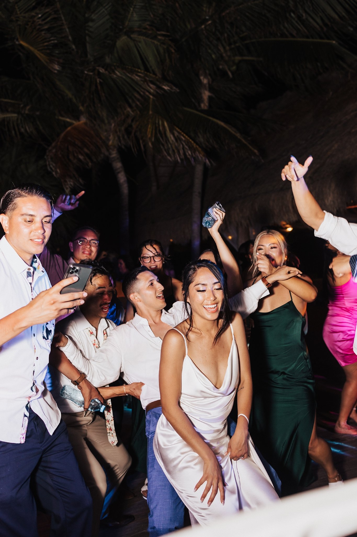 Alicia+lucia+photography+-+albuquerque+wedding+photographer+-+santa+fe+wedding+photography+-+new+mexico+wedding+photographer+-+new+mexico+wedding+-+mexico+wedding+-+cancun+wedding+-+tulum+wedding+-+finest+playa+mujeres+wedding_0170.jpg