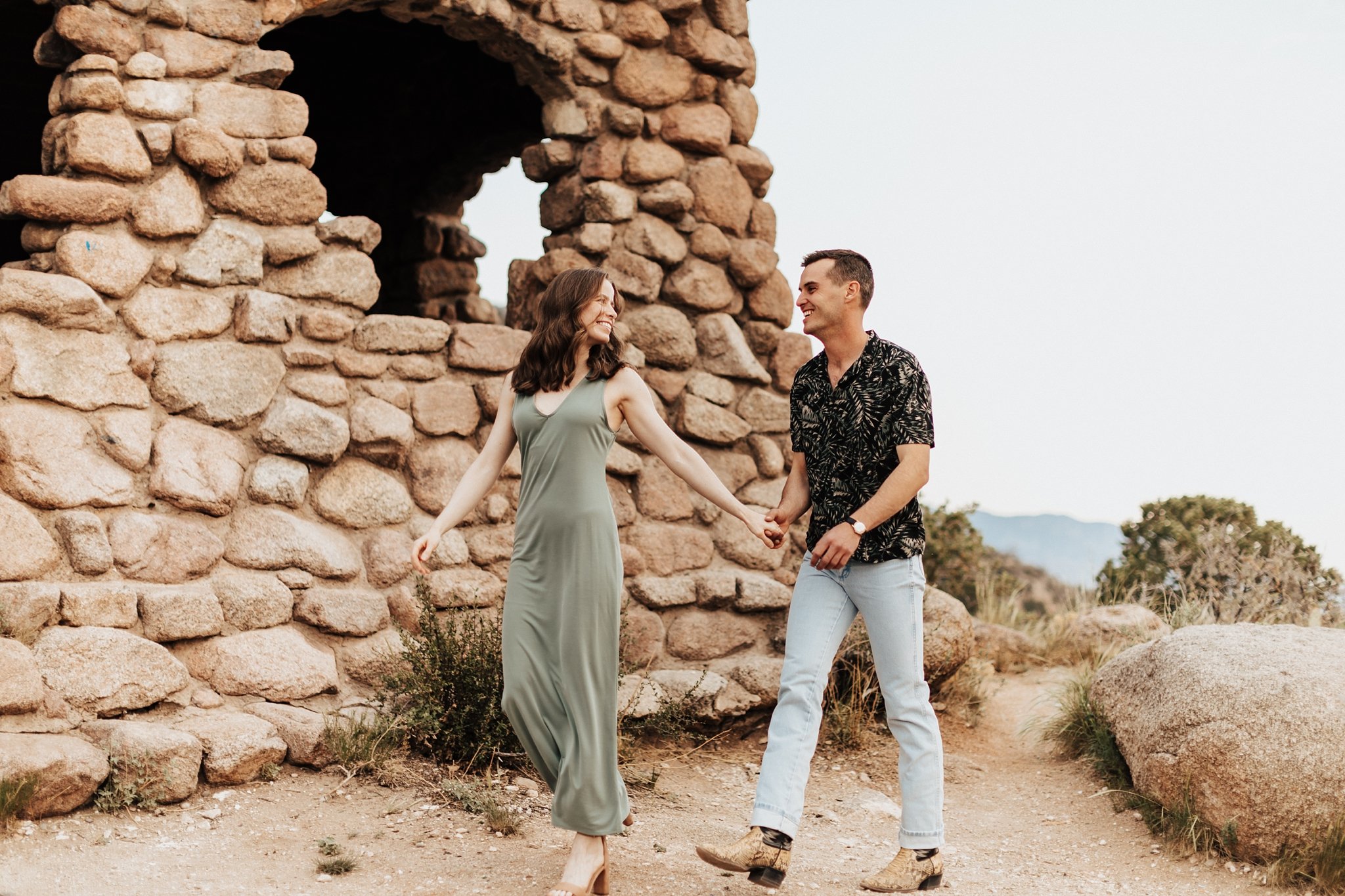 Alicia+lucia+photography+-+albuquerque+wedding+photographer+-+santa+fe+wedding+photography+-+new+mexico+wedding+photographer+-+new+mexico+wedding+-+new+mexico+engagement+-+mountain+engagement+-+desert+engagement+-+southwest+engagement_0003.jpg