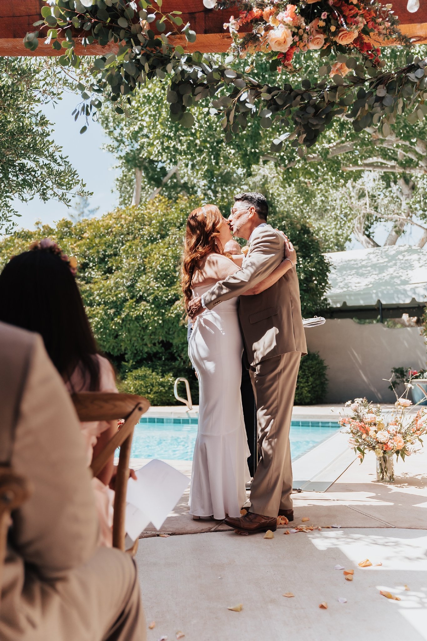 Alicia+lucia+photography+-+albuquerque+wedding+photographer+-+santa+fe+wedding+photography+-+new+mexico+wedding+photographer+-+new+mexico+wedding+-+backyard+wedding+-+backyard+elopement+-+southwest+wedding+-+spring+wedding_0024.jpg