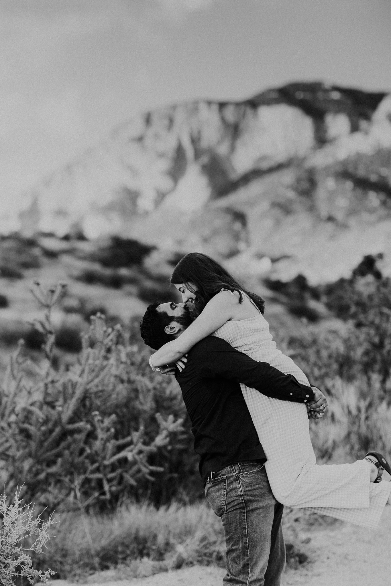 Alicia+lucia+photography+-+albuquerque+wedding+photographer+-+santa+fe+wedding+photography+-+new+mexico+wedding+photographer+-+new+mexico+wedding+-+desert+engagement+-+new+mexico+engagement+-+mountain+engagement+-+albuquerque+engagement_0025.jpg