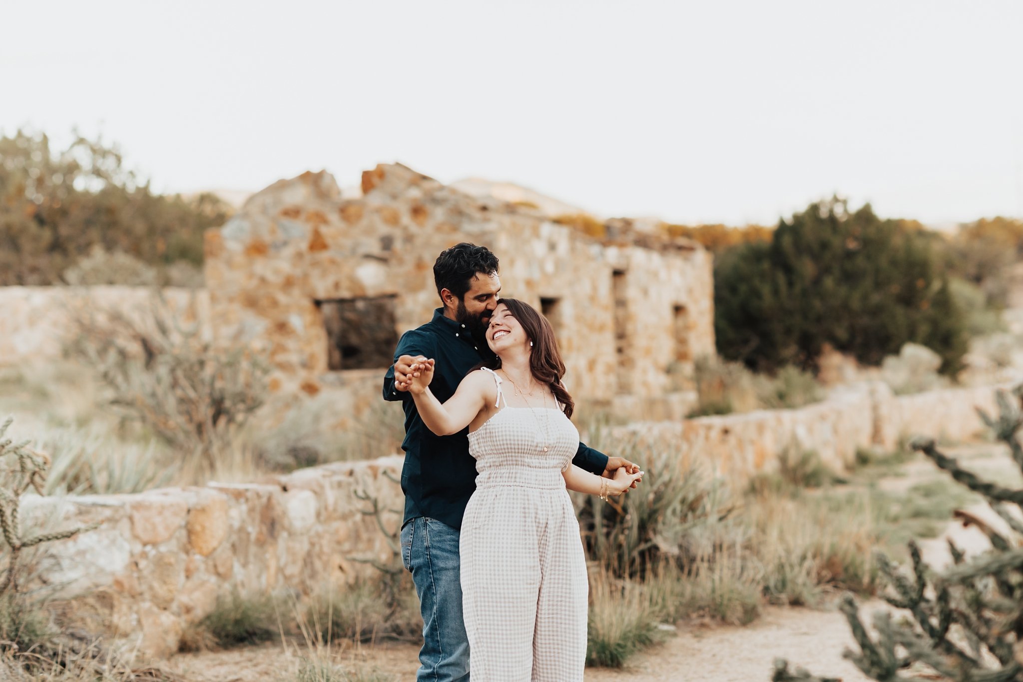 Alicia+lucia+photography+-+albuquerque+wedding+photographer+-+santa+fe+wedding+photography+-+new+mexico+wedding+photographer+-+new+mexico+wedding+-+desert+engagement+-+new+mexico+engagement+-+mountain+engagement+-+albuquerque+engagement_0028.jpg