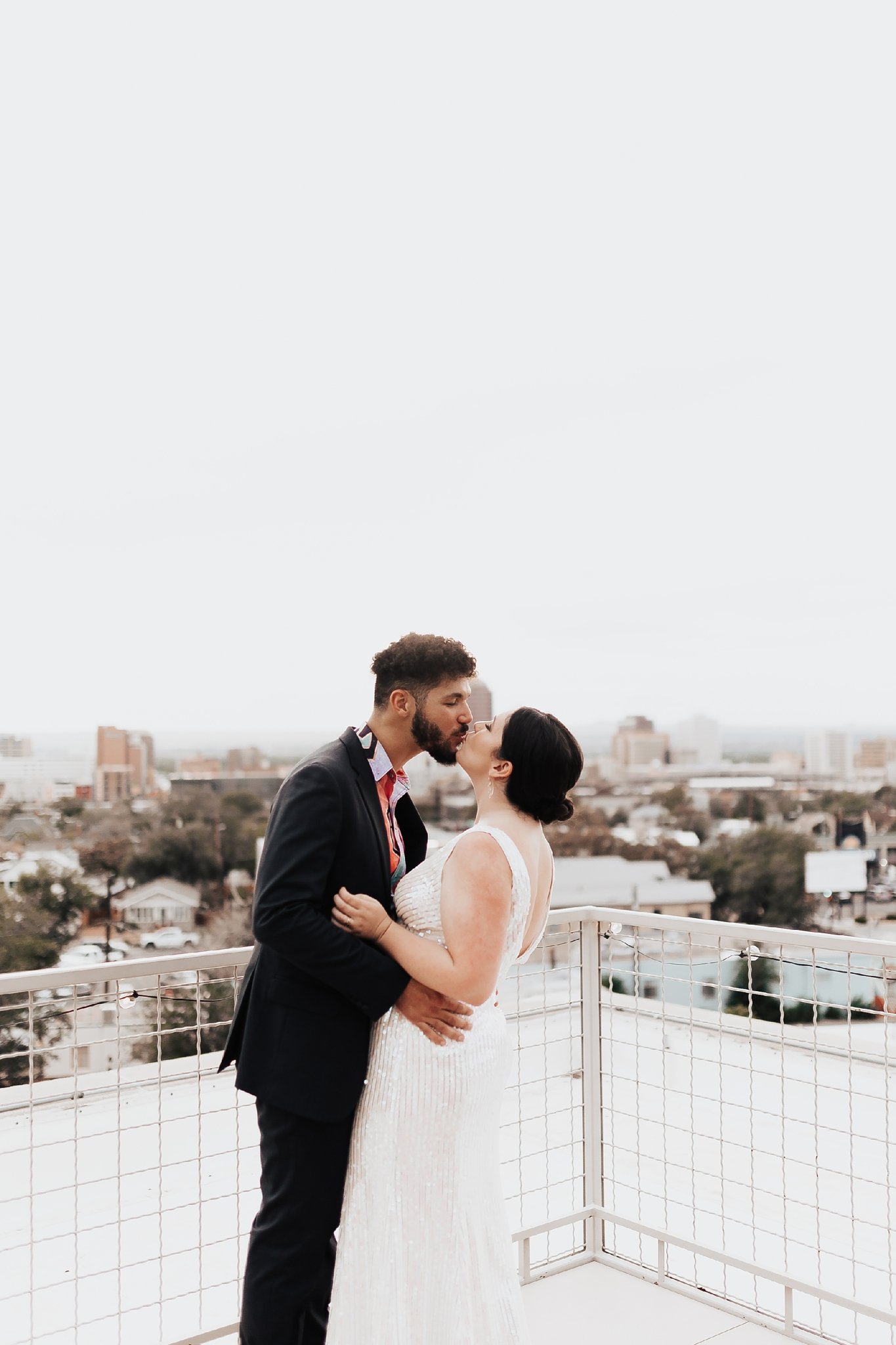 Alicia+lucia+photography+-+albuquerque+wedding+photographer+-+santa+fe+wedding+photography+-+new+mexico+wedding+photographer+-+new+mexico+wedding+-+downtown+wedding+-+albuquerque+wedding+-+hotel+parq+central+wedding_0125.jpg