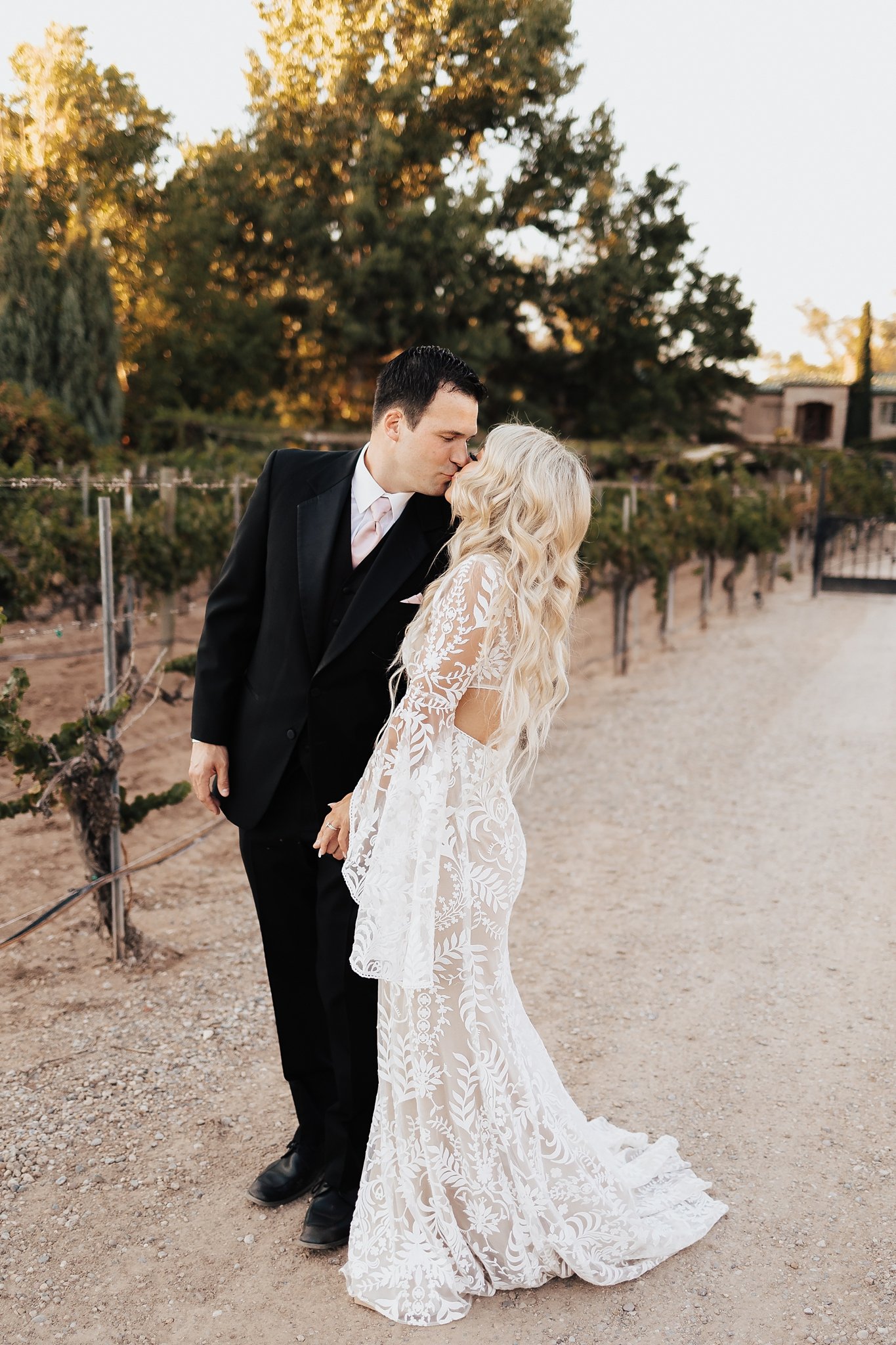 Alicia+lucia+photography+-+albuquerque+wedding+photographer+-+santa+fe+wedding+photography+-+new+mexico+wedding+photographer+-+new+mexico+wedding+-+winery+wedding+-+winery+elopement+-+casa+rondena+wedding_0068.jpg