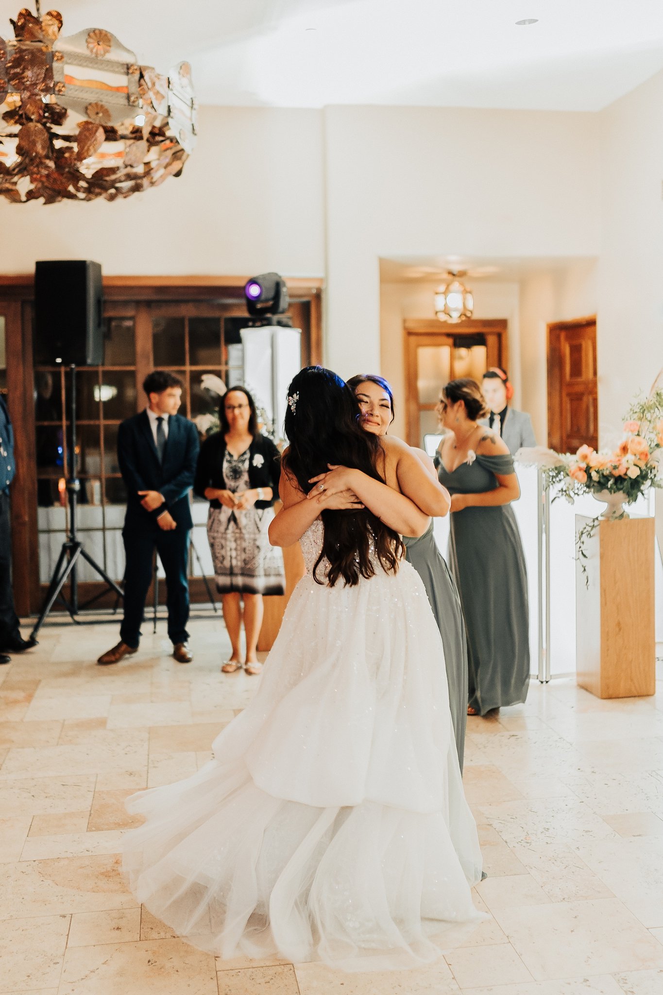 Alicia+lucia+photography+-+albuquerque+wedding+photographer+-+santa+fe+wedding+photography+-+new+mexico+wedding+photographer+-+new+mexico+wedding+-+la+fonda+wedding+-+santa+plaza+wedding+-+southwwest+wedding_0129.jpg