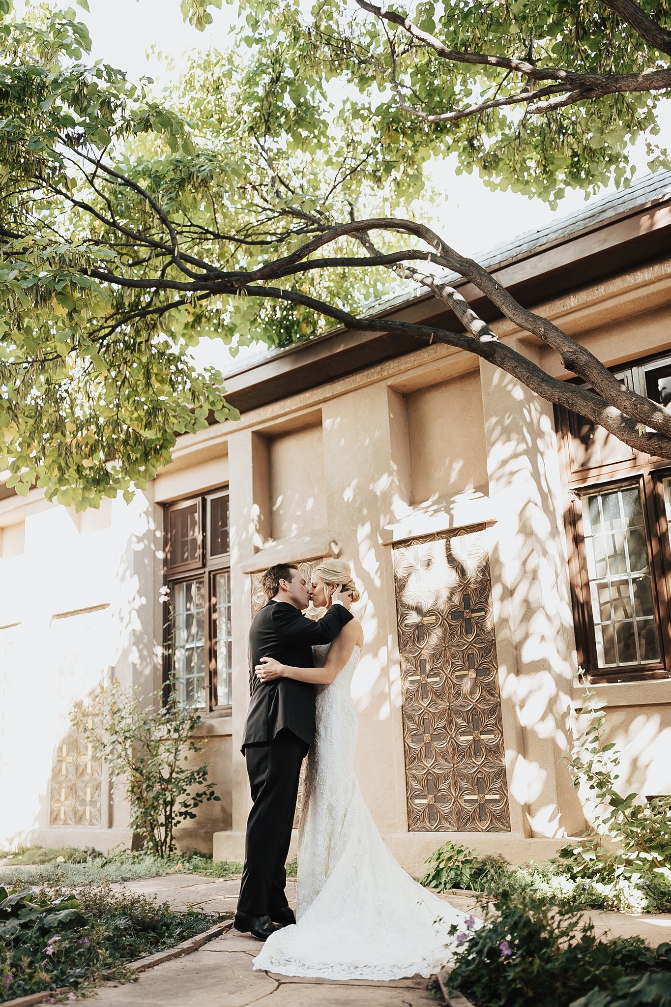 Alicia+lucia+photography+-+albuquerque+wedding+photographer+-+santa+fe+wedding+photography+-+new+mexico+wedding+photographer+-+new+mexico+wedding+-+la+posada+wedding+-+santa+fe+wedding+-+southwest+wedding_0024.jpg