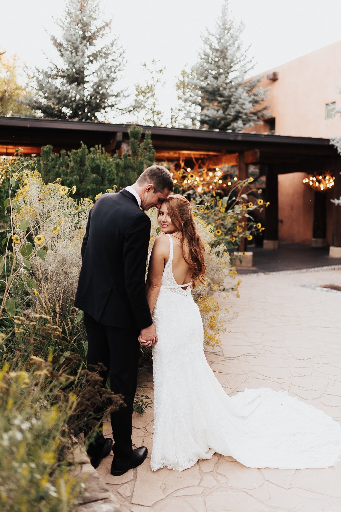 Alicia+lucia+photography+-+albuquerque+wedding+photographer+-+santa+fe+wedding+photography+-+new+mexico+wedding+photographer+-+new+mexico+wedding+-+taos+wedding+-+el+monte+sagrado+-+el+monte+sagrado+wedding+-+southwest+wedding_0106.jpg