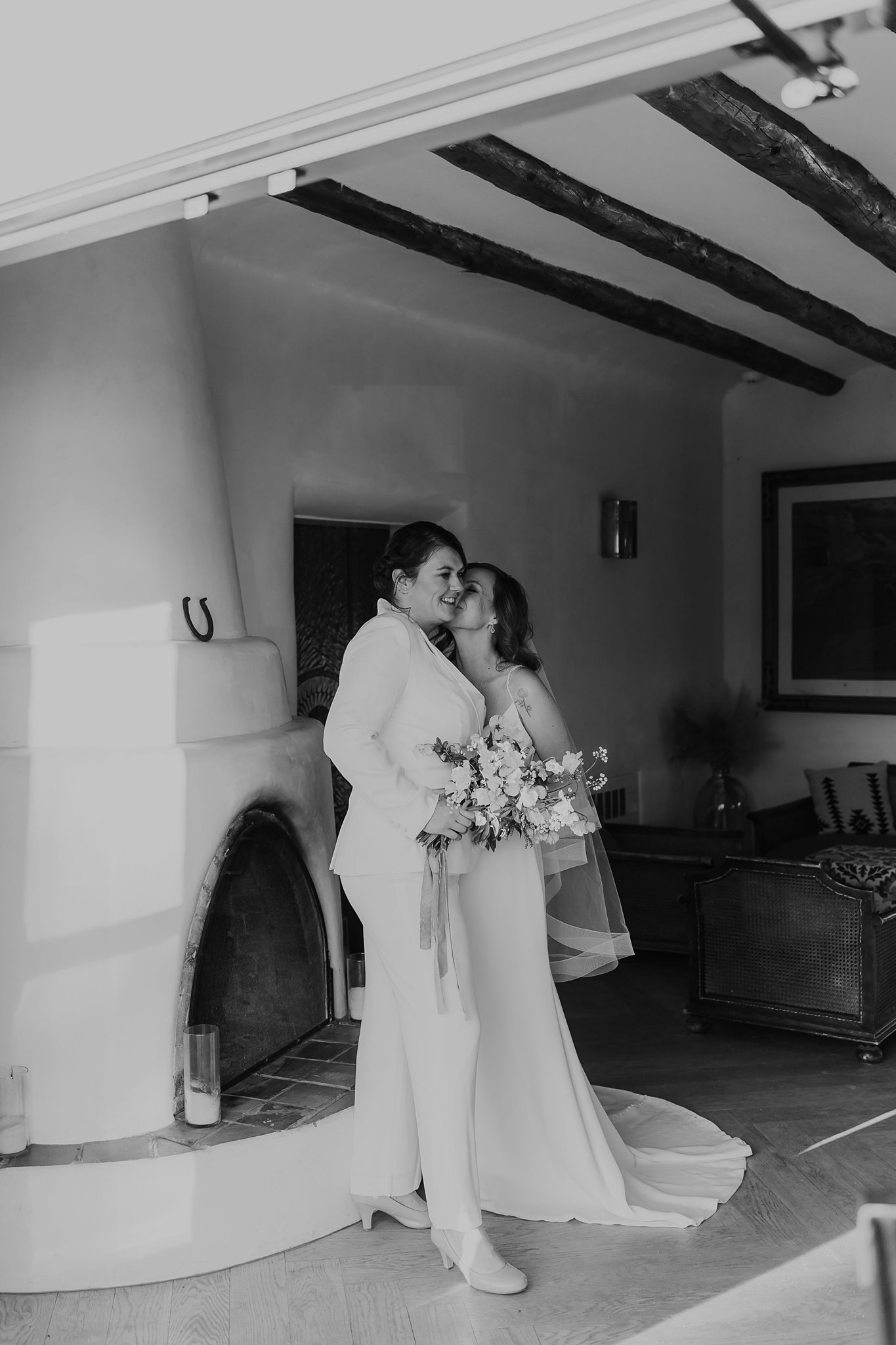 Alicia+lucia+photography+-+albuquerque+wedding+photographer+-+santa+fe+wedding+photography+-+new+mexico+wedding+photographer+-+new+mexico+wedding+-+mood+wedding+-+modern+wedding+-+new+mexico+wedding+-+new+orleans+wedding_0175.jpg