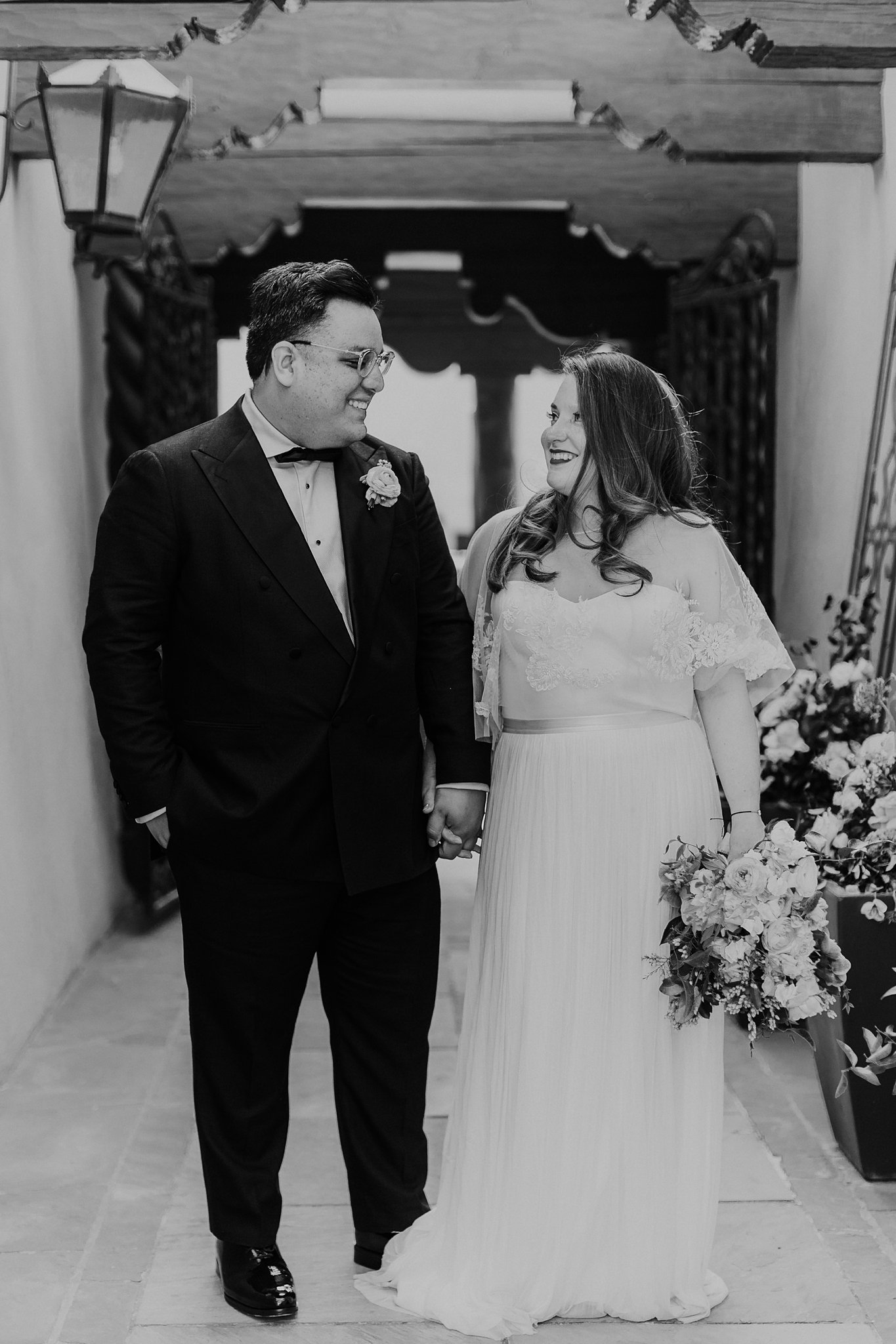 Alicia+lucia+photography+-+albuquerque+wedding+photographer+-+santa+fe+wedding+photography+-+new+mexico+wedding+photographer+-+new+mexico+wedding+-+santa+fe+wedding+-+la+fonda+wedding+-+southwest+wedding_0074.jpg