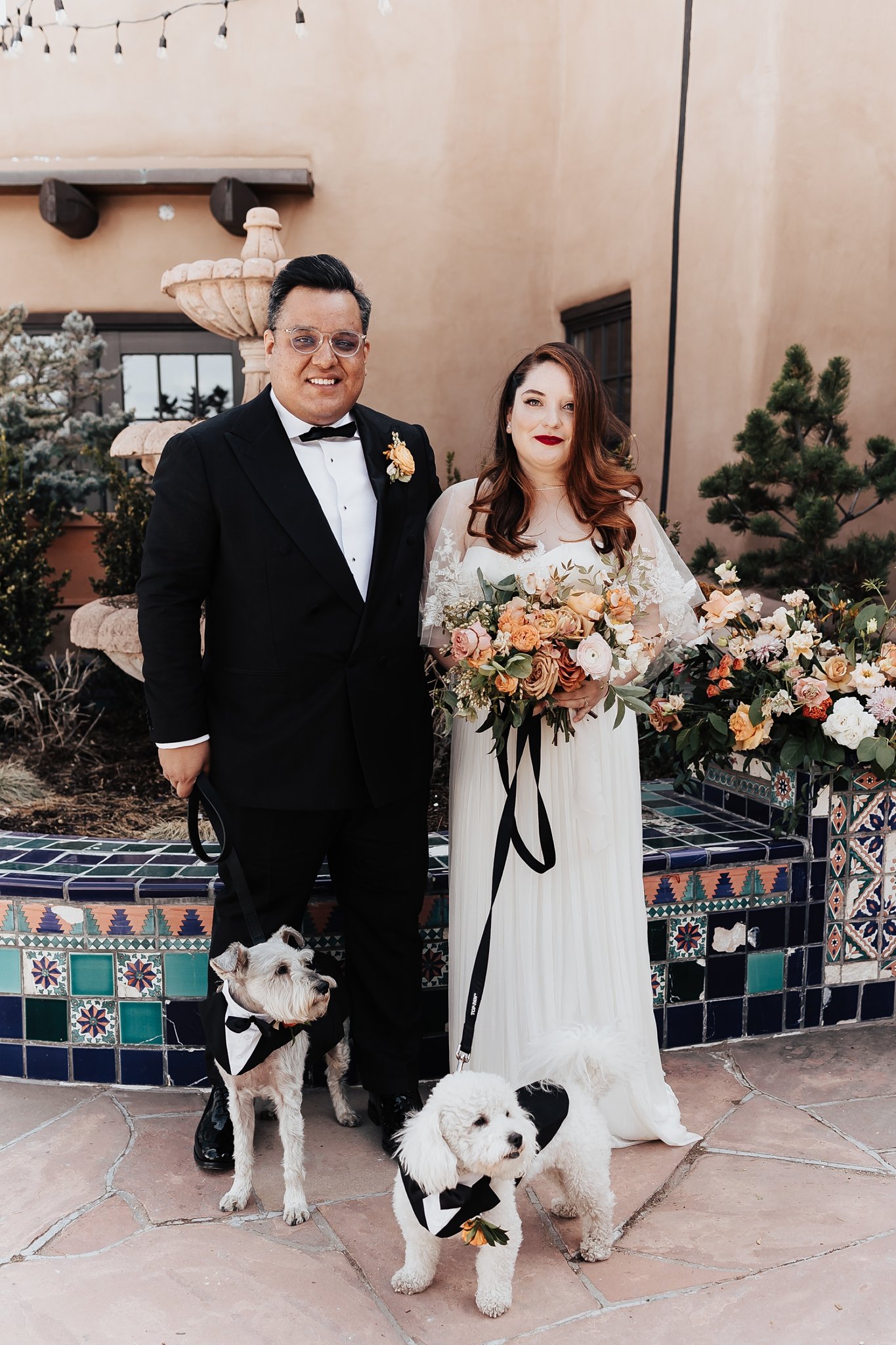 Alicia+lucia+photography+-+albuquerque+wedding+photographer+-+santa+fe+wedding+photography+-+new+mexico+wedding+photographer+-+new+mexico+wedding+-+santa+fe+wedding+-+la+fonda+wedding+-+southwest+wedding_0102.jpg