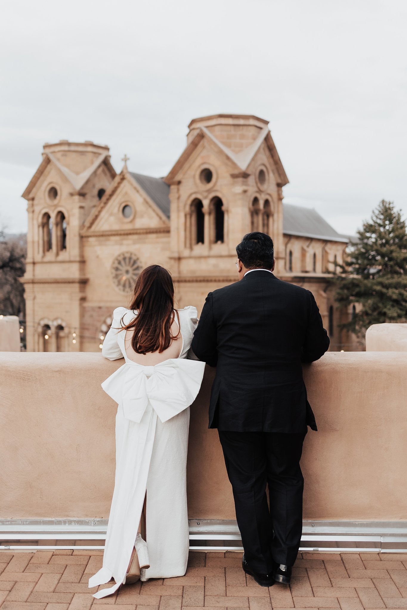 Alicia+lucia+photography+-+albuquerque+wedding+photographer+-+santa+fe+wedding+photography+-+new+mexico+wedding+photographer+-+new+mexico+wedding+-+santa+fe+wedding+-+la+fonda+wedding+-+southwest+wedding_0147.jpg