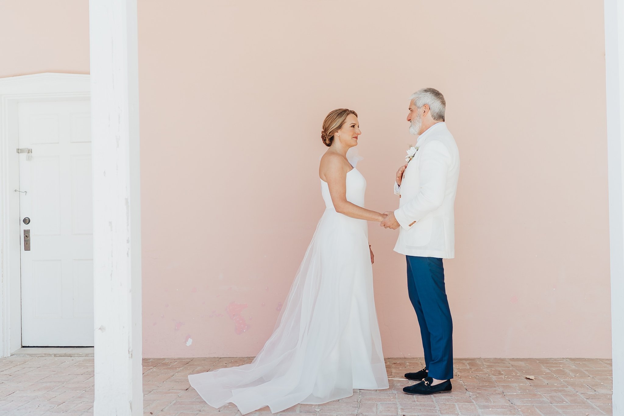 Alicia+lucia+photography+-+albuquerque+wedding+photographer+-+santa+fe+wedding+photography+-+new+mexico+wedding+photographer+-+new+mexico+wedding+-+spring+wedding+-+greek+wedding+-+los+poblanos+wedding_0022.jpg