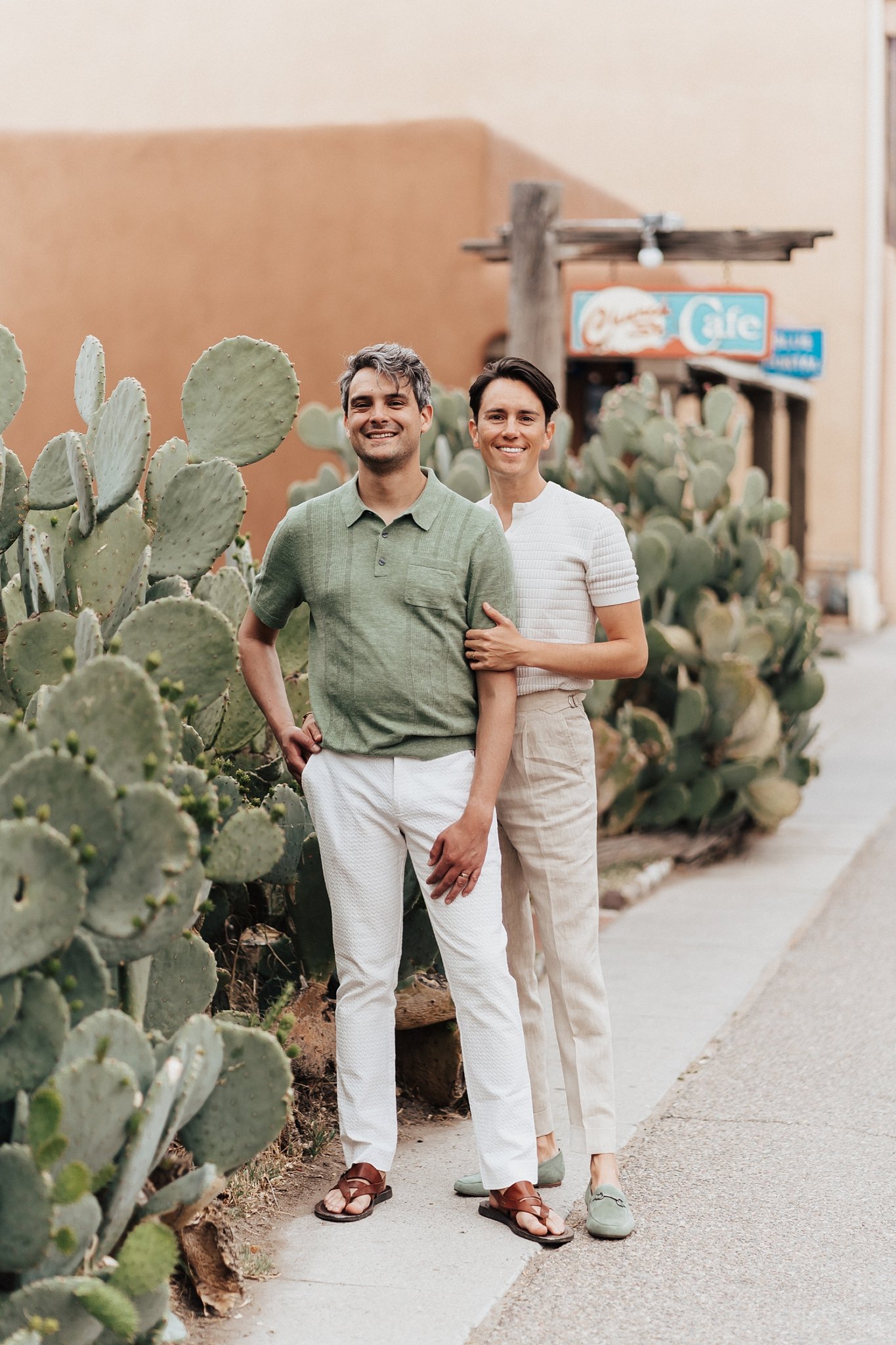 Alicia+lucia+photography+-+albuquerque+wedding+photographer+-+santa+fe+wedding+photography+-+new+mexico+wedding+photographer+-+new+mexico+wedding+-+spring+engagement+-+old+town+engagement+-+spring+wedding_0016.jpg