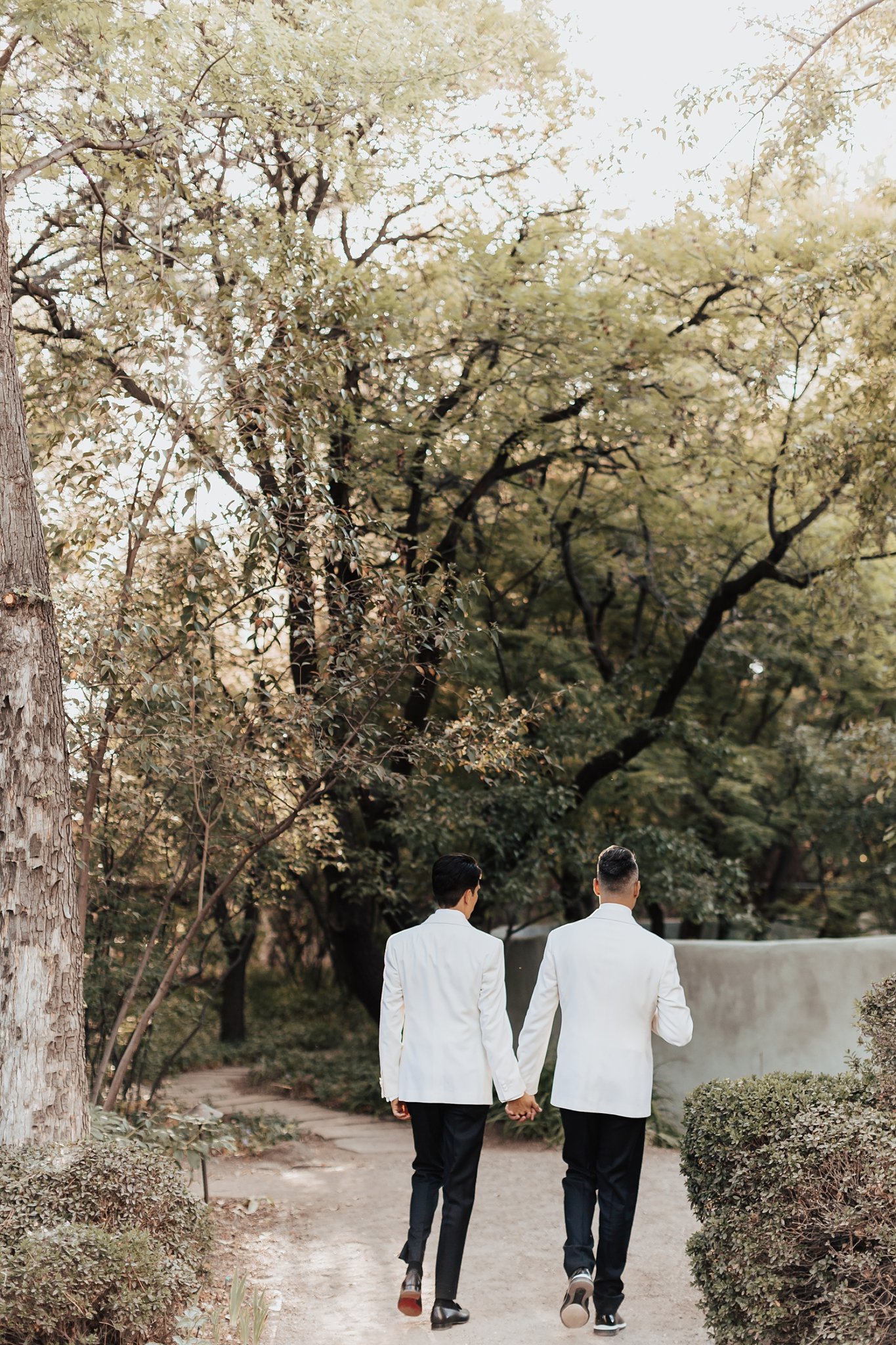 Alicia+lucia+photography+-+albuquerque+wedding+photographer+-+santa+fe+wedding+photography+-+new+mexico+wedding+photographer+-+new+mexico+wedding+-+los+poblanos+wedding+-+lgbtq+wedding+-+southwest+wedding_0076.jpg