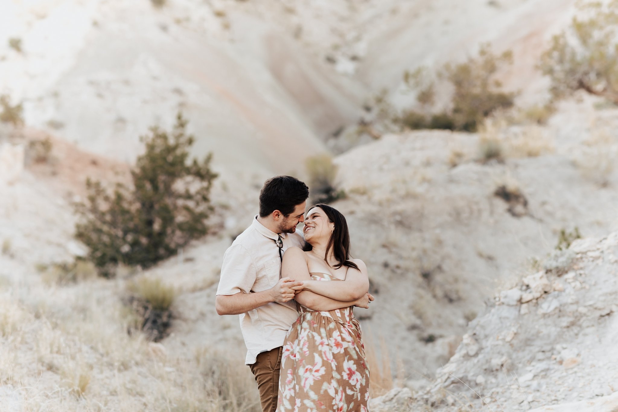 Alicia+lucia+photography+-+albuquerque+wedding+photographer+-+santa+fe+wedding+photography+-+new+mexico+wedding+photographer+-+new+mexico+wedding+-+desert+engagement+-+santa+fe+engagement+-+taos+engagement_0009.jpg