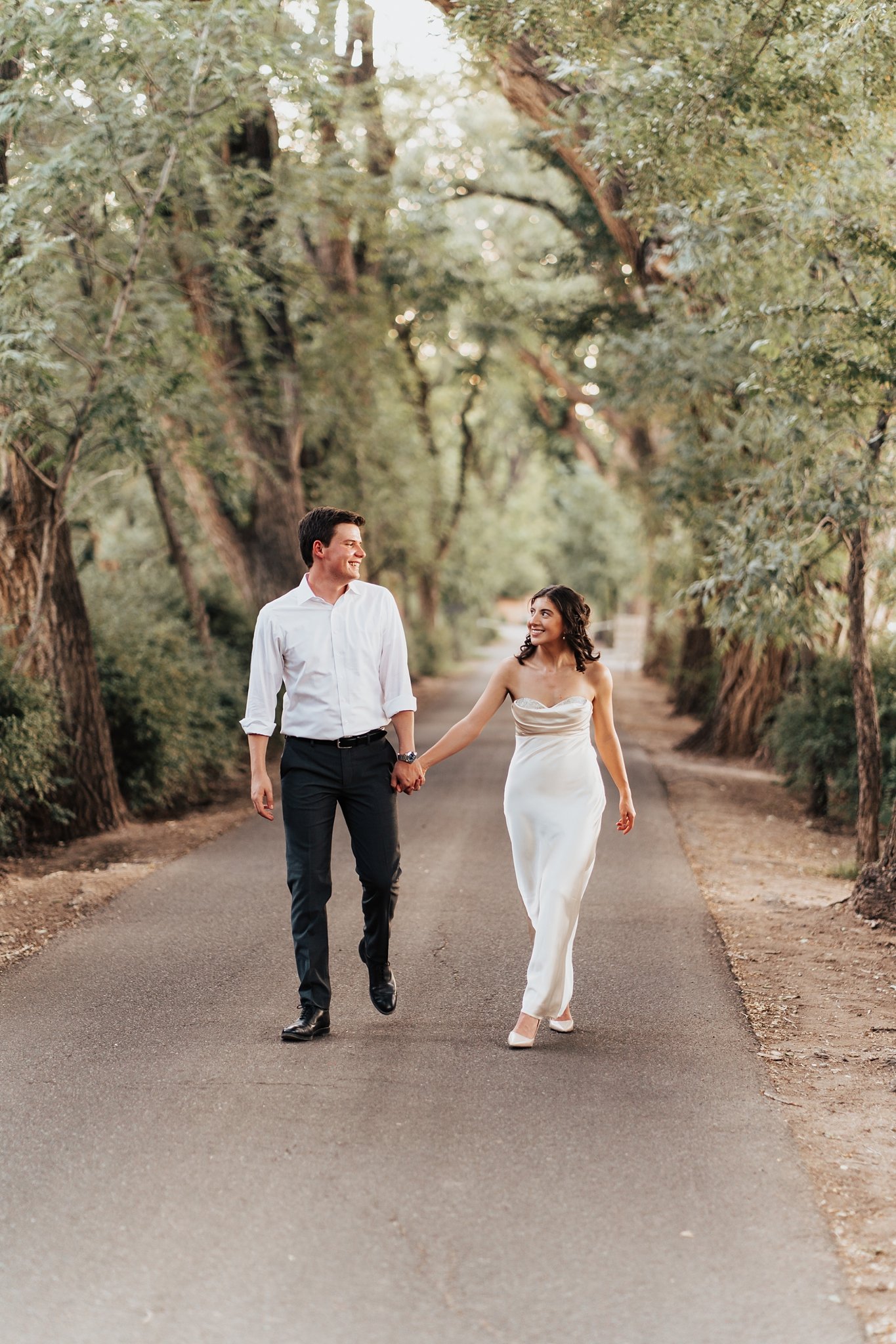 Alicia+lucia+photography+-+albuquerque+wedding+photographer+-+santa+fe+wedding+photography+-+new+mexico+wedding+photographer+-+new+mexico+wedding+-+southwest+engagement+-+los+poblanos+engagement+-+los+poblanos+wedding_0059.jpg