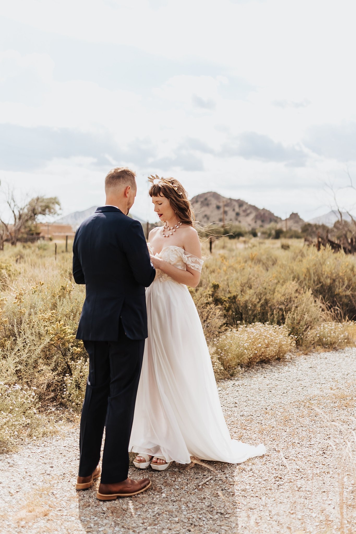 Alicia+lucia+photography+-+albuquerque+wedding+photographer+-+santa+fe+wedding+photography+-+new+mexico+wedding+photographer+-+new+mexico+wedding+-+wedding+gowns+-+destination+wedding+-+bridal+style_0027.jpg