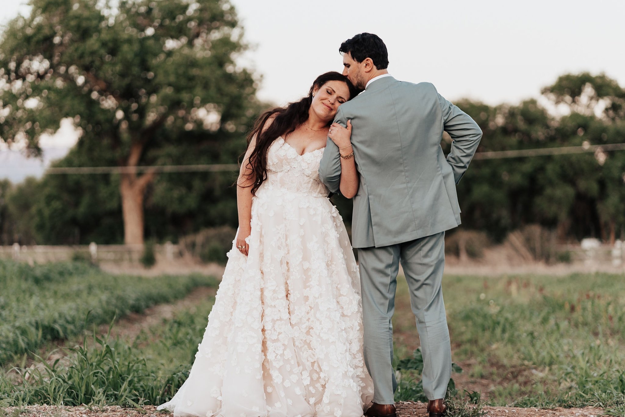 Alicia+lucia+photography+-+albuquerque+wedding+photographer+-+santa+fe+wedding+photography+-+new+mexico+wedding+photographer+-+new+mexico+wedding+-+wedding+gowns+-+destination+wedding+-+bridal+style_0068.jpg