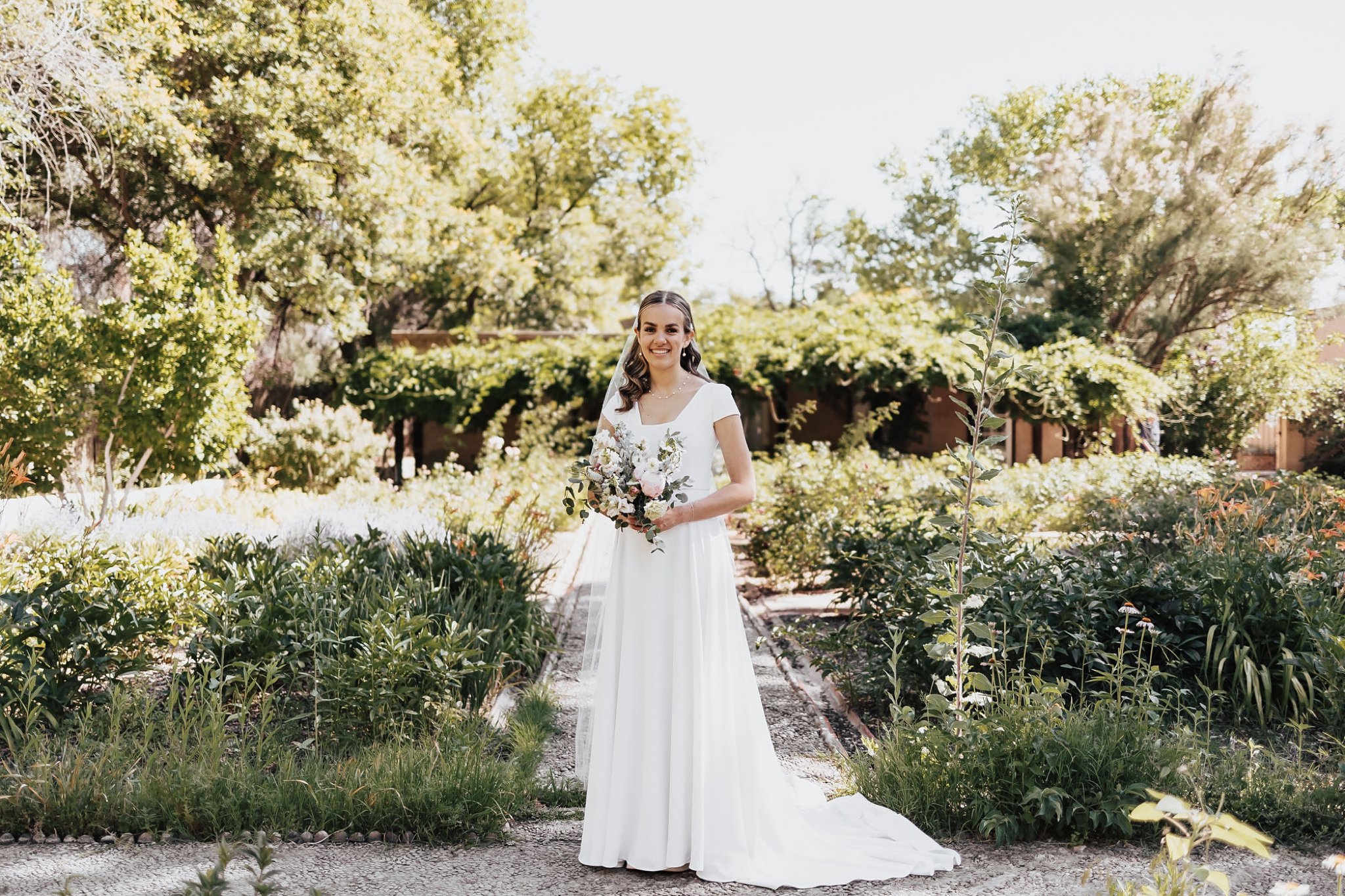 Alicia+lucia+photography+-+albuquerque+wedding+photographer+-+santa+fe+wedding+photography+-+new+mexico+wedding+photographer+-+new+mexico+wedding+-+wedding+gowns+-+destination+wedding+-+bridal+style_0085.jpg