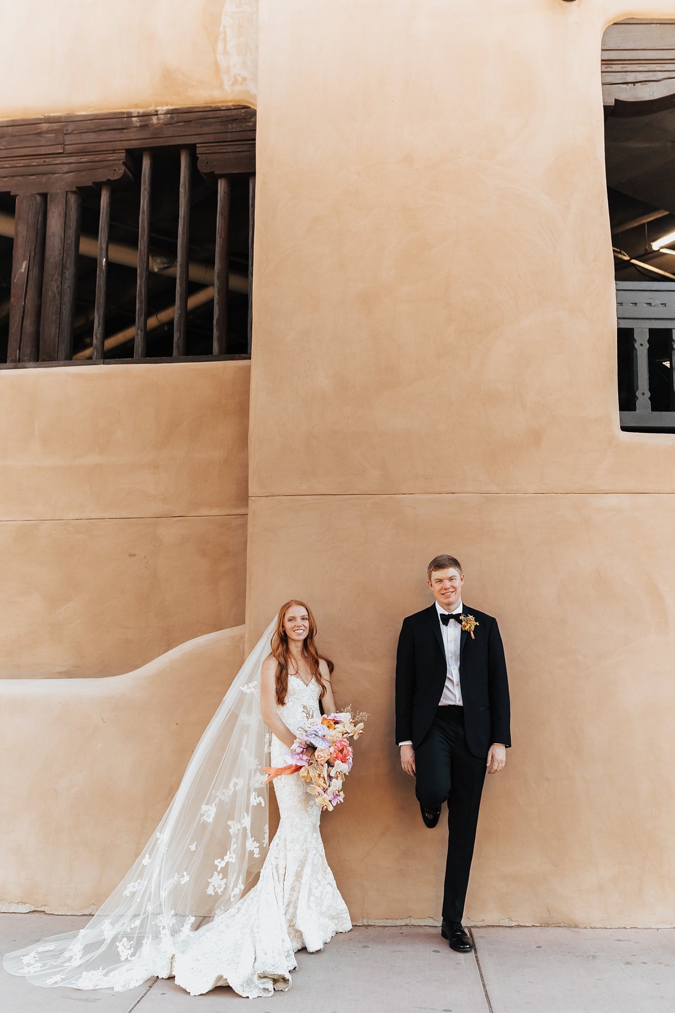 Alicia+lucia+photography+-+albuquerque+wedding+photographer+-+santa+fe+wedding+photography+-+new+mexico+wedding+photographer+-+new+mexico+wedding+-+santa+fe+wedding+-+meow+wolf+-+meow+wolf+wedding_0114.jpg