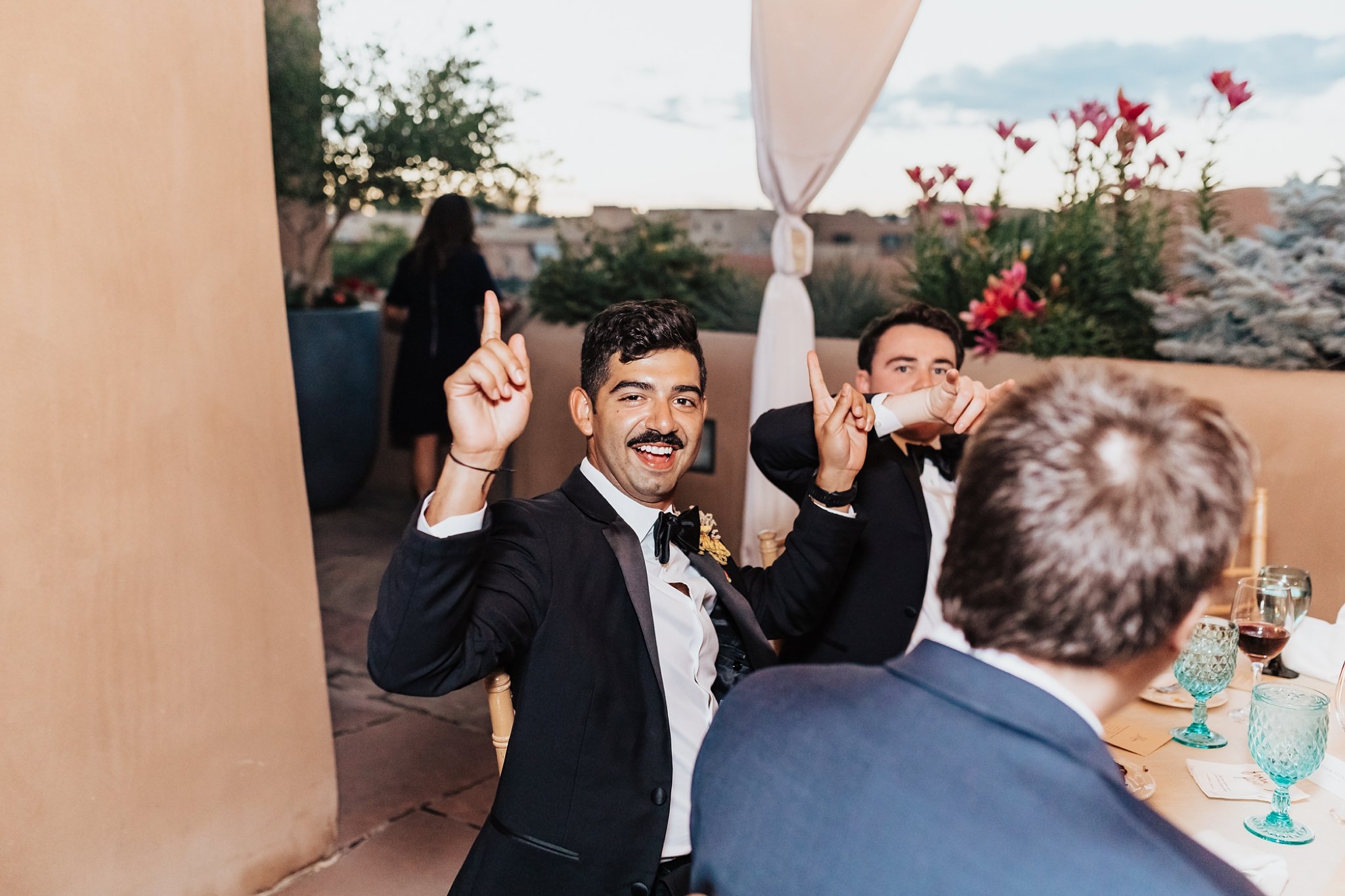 Alicia+lucia+photography+-+albuquerque+wedding+photographer+-+santa+fe+wedding+photography+-+new+mexico+wedding+photographer+-+new+mexico+wedding+-+santa+fe+wedding+-+meow+wolf+-+meow+wolf+wedding_0199.jpg