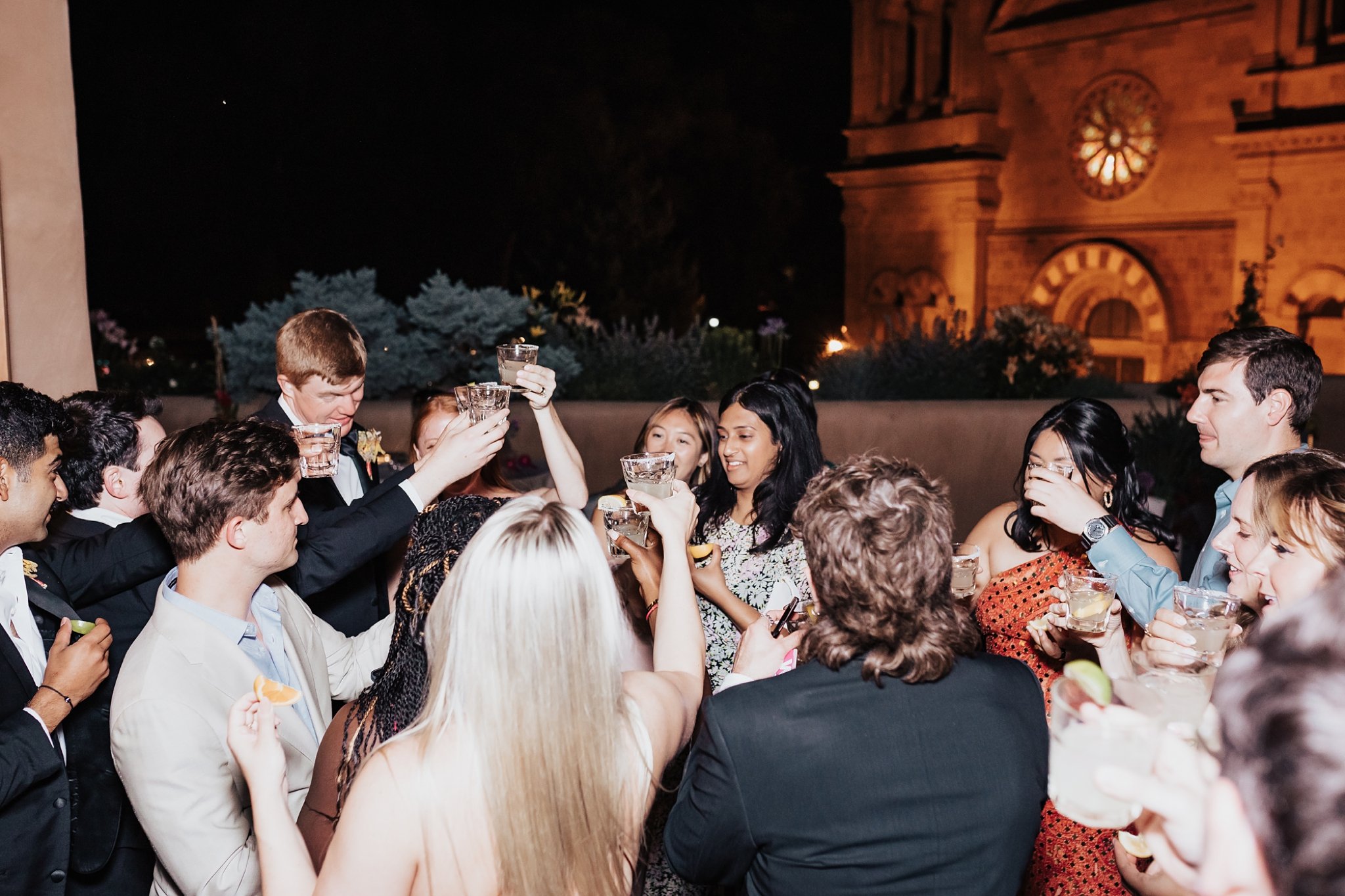 Alicia+lucia+photography+-+albuquerque+wedding+photographer+-+santa+fe+wedding+photography+-+new+mexico+wedding+photographer+-+new+mexico+wedding+-+santa+fe+wedding+-+meow+wolf+-+meow+wolf+wedding_0209.jpg