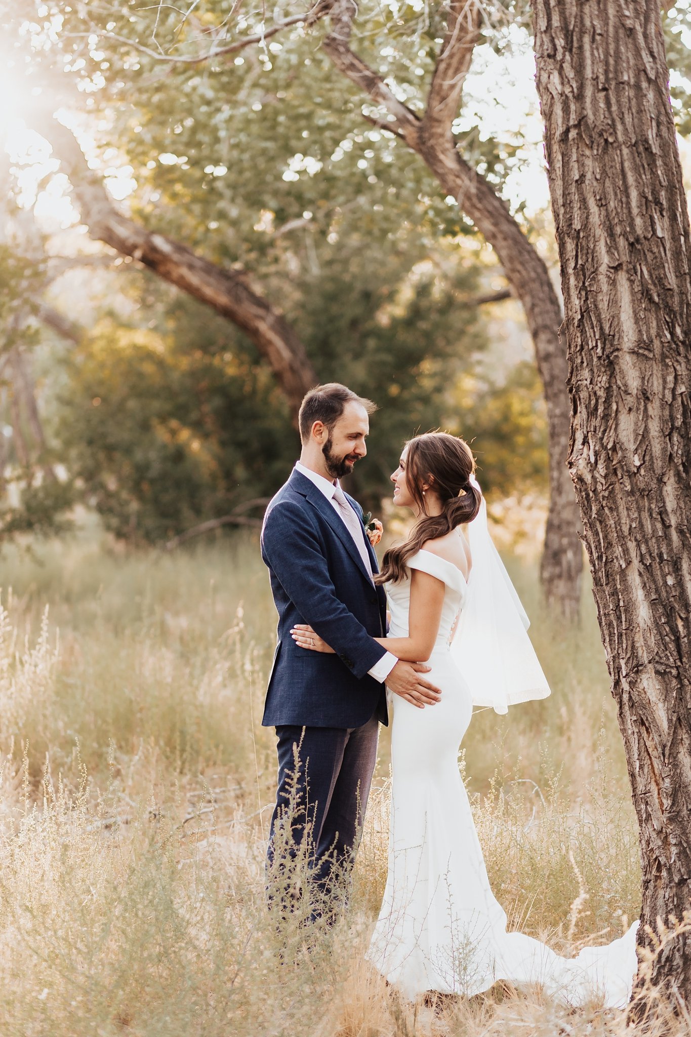 Alicia+lucia+photography+-+albuquerque+wedding+photographer+-+santa+fe+wedding+photography+-+new+mexico+wedding+photographer+-+new+mexico+wedding+-+desert+wedding+-+tamaya+wedding+-+southwest+wedding_0239.jpg