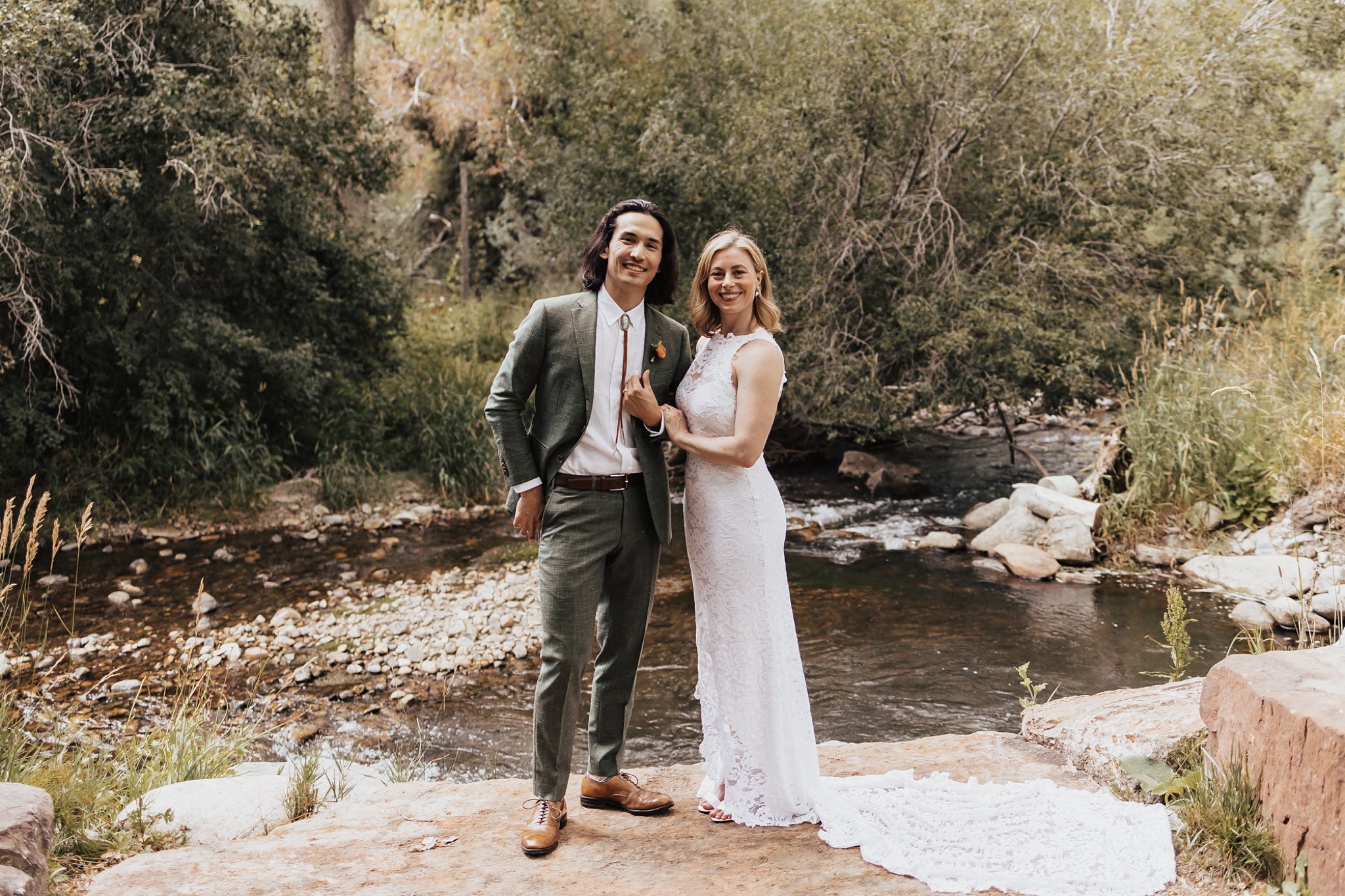 Alicia+lucia+photography+-+albuquerque+wedding+photographer+-+santa+fe+wedding+photography+-+new+mexico+wedding+photographer+-+new+mexico+wedding+-+taos+wedding+-+taos+ski+valley+-+many+feathers+ranch_0040.jpg