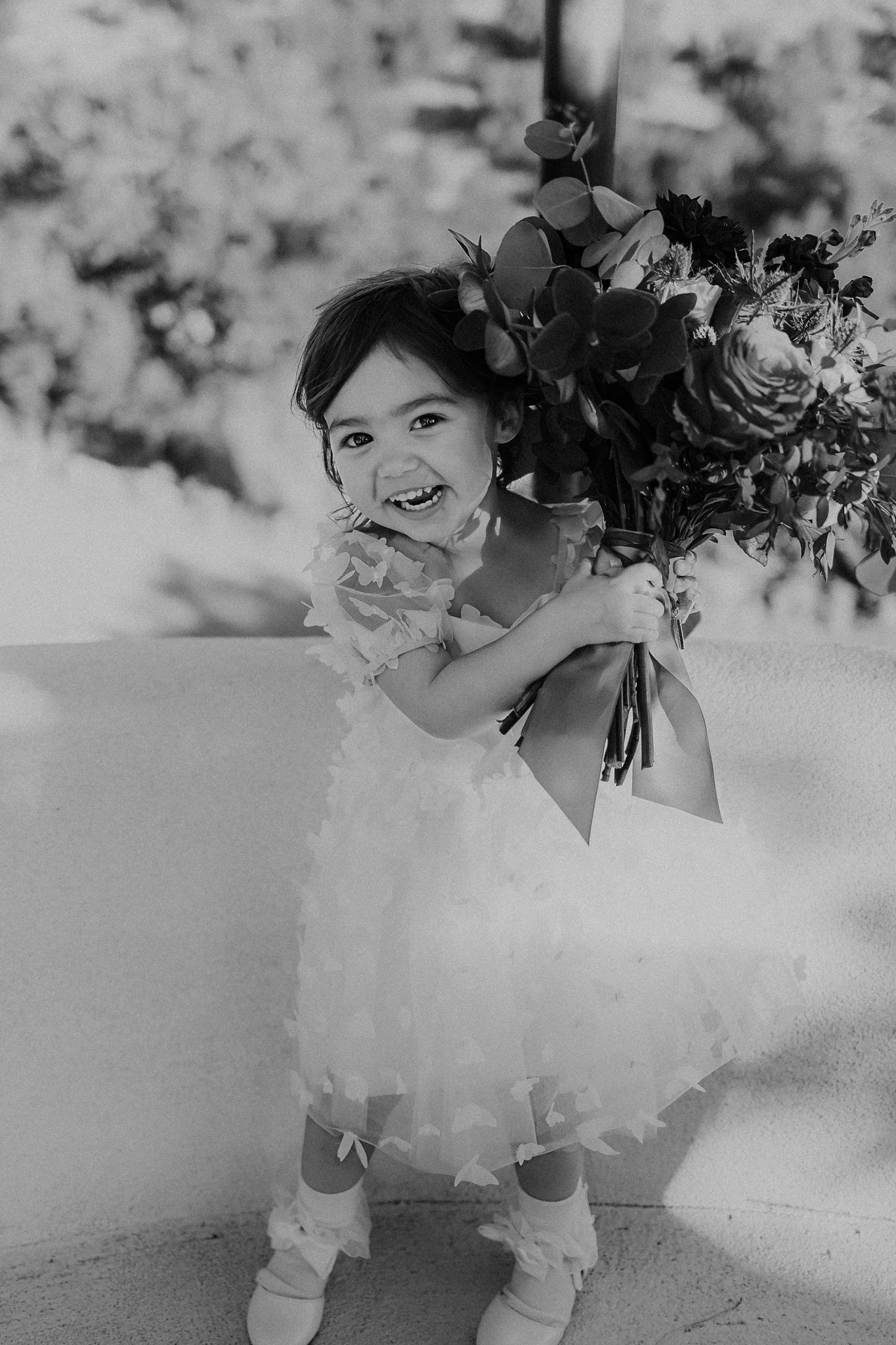 Alicia+lucia+photography+-+albuquerque+wedding+photographer+-+santa+fe+wedding+photography+-+new+mexico+wedding+photographer+-+new+mexico+wedding+-+backyard+wedding+-+santa+fe+wedding+-+jewel+tone+wedding_0069.jpg