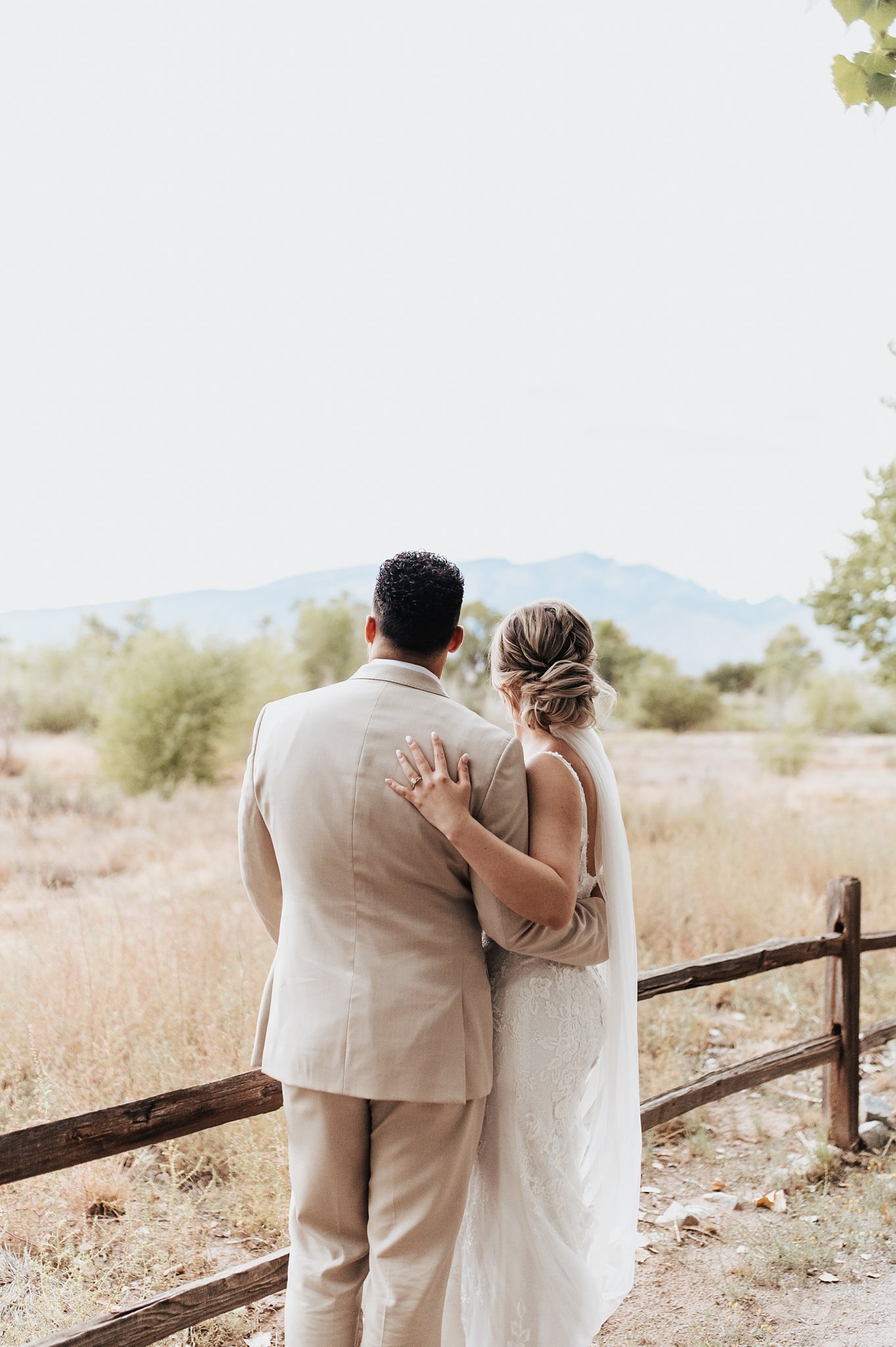 Alicia+lucia+photography+-+albuquerque+wedding+photographer+-+santa+fe+wedding+photography+-+new+mexico+wedding+photographer+-+new+mexico+wedding+-+tamaya+wedding+-+whimsical+wedding+-+southwest+wedding_0078.jpg