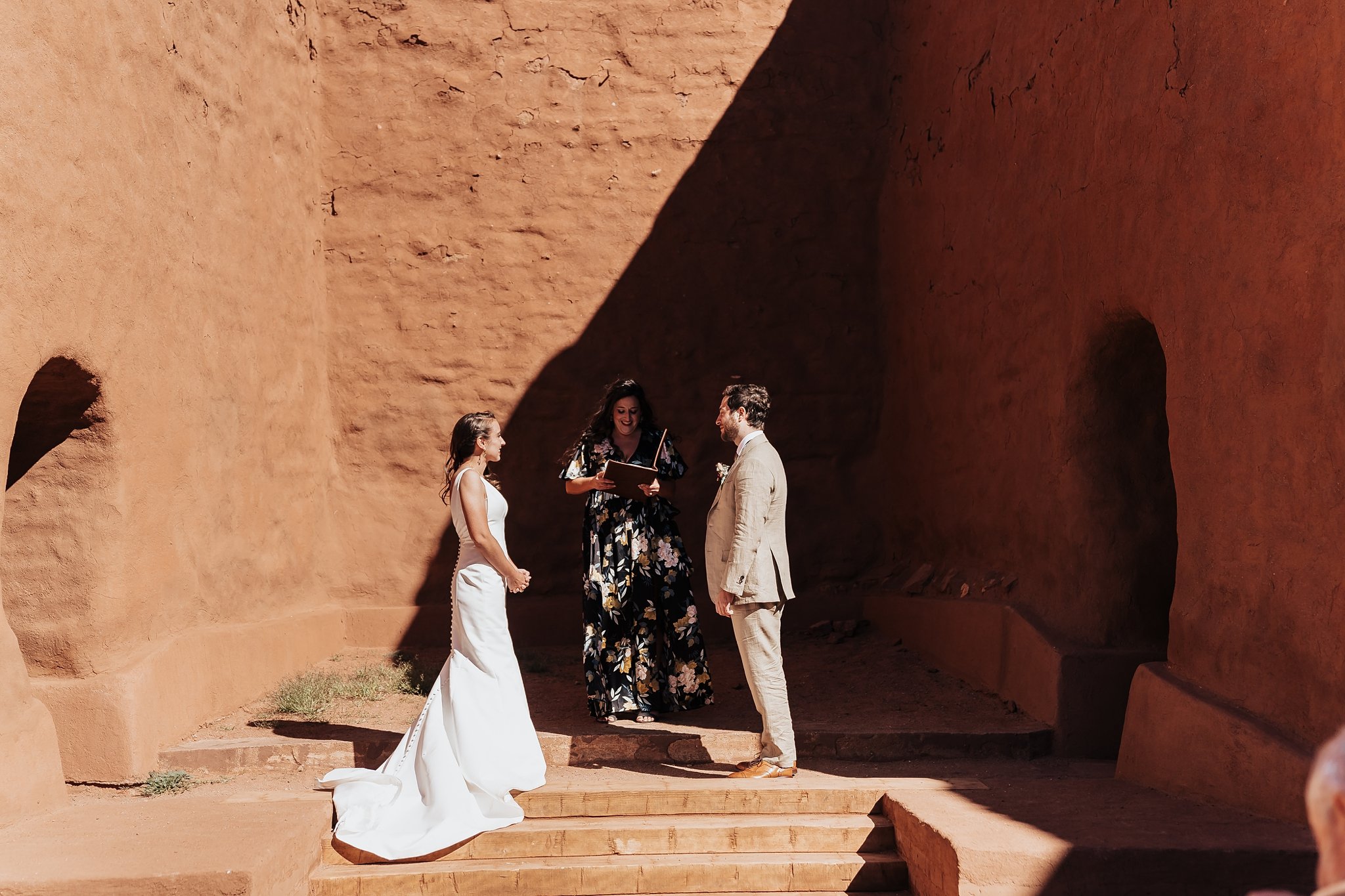 Alicia+lucia+photography+-+albuquerque+wedding+photographer+-+santa+fe+wedding+photography+-+new+mexico+wedding+photographer+-+new+mexico+wedding+-pecos+wedding+-+national+park+wedding+-+pecos+historical+site_0020.jpg