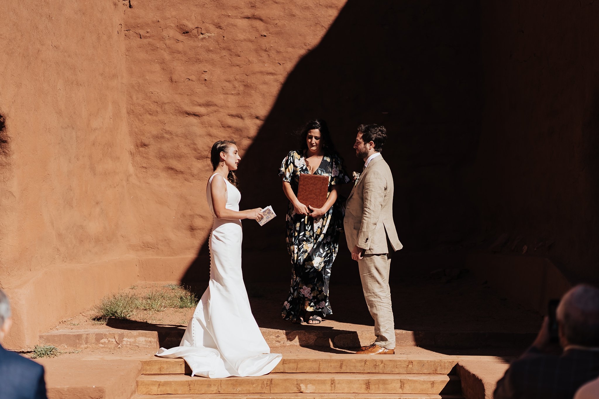 Alicia+lucia+photography+-+albuquerque+wedding+photographer+-+santa+fe+wedding+photography+-+new+mexico+wedding+photographer+-+new+mexico+wedding+-pecos+wedding+-+national+park+wedding+-+pecos+historical+site_0028.jpg