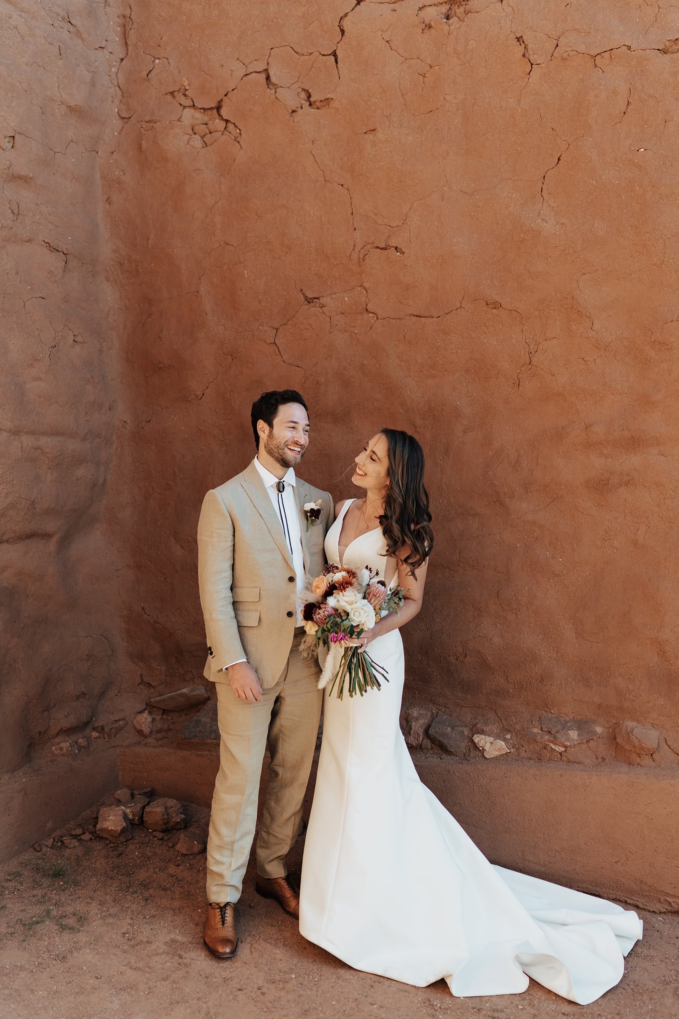 Alicia+lucia+photography+-+albuquerque+wedding+photographer+-+santa+fe+wedding+photography+-+new+mexico+wedding+photographer+-+new+mexico+wedding+-pecos+wedding+-+national+park+wedding+-+pecos+historical+site_0057.jpg