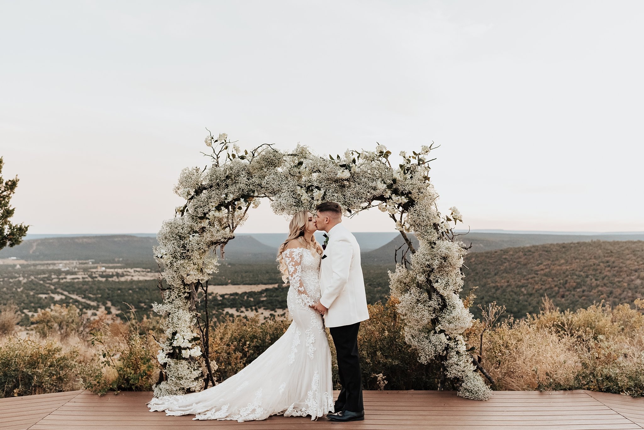 Alicia+lucia+photography+-+albuquerque+wedding+photographer+-+santa+fe+wedding+photography+-+new+mexico+wedding+photographer+-+new+mexico+wedding+-+blame+her+ranch+-+ranch+wedding+-+blame+her+ranch+wedding_0088.jpg