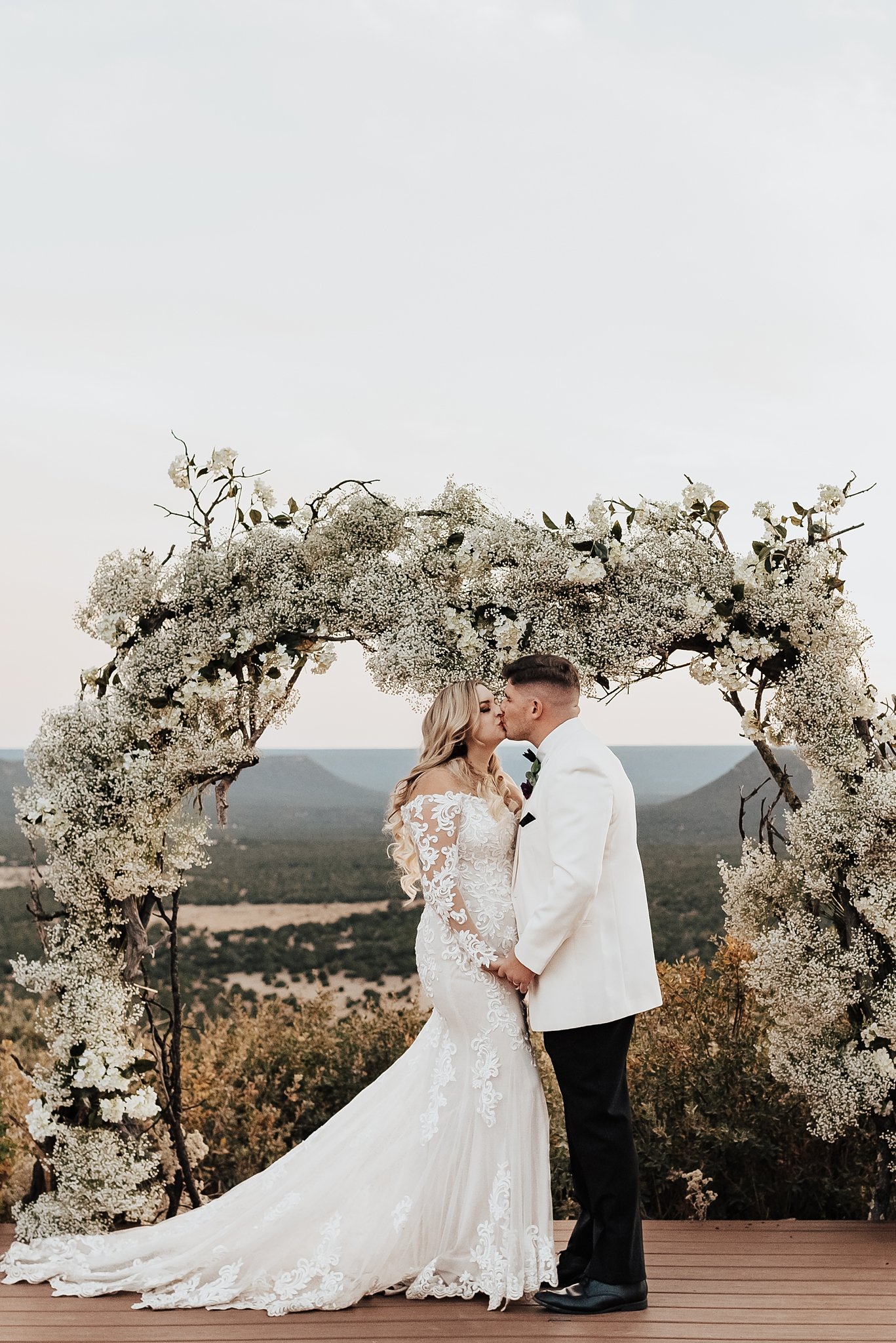 Alicia+lucia+photography+-+albuquerque+wedding+photographer+-+santa+fe+wedding+photography+-+new+mexico+wedding+photographer+-+new+mexico+wedding+-+blame+her+ranch+-+ranch+wedding+-+blame+her+ranch+wedding_0089.jpg