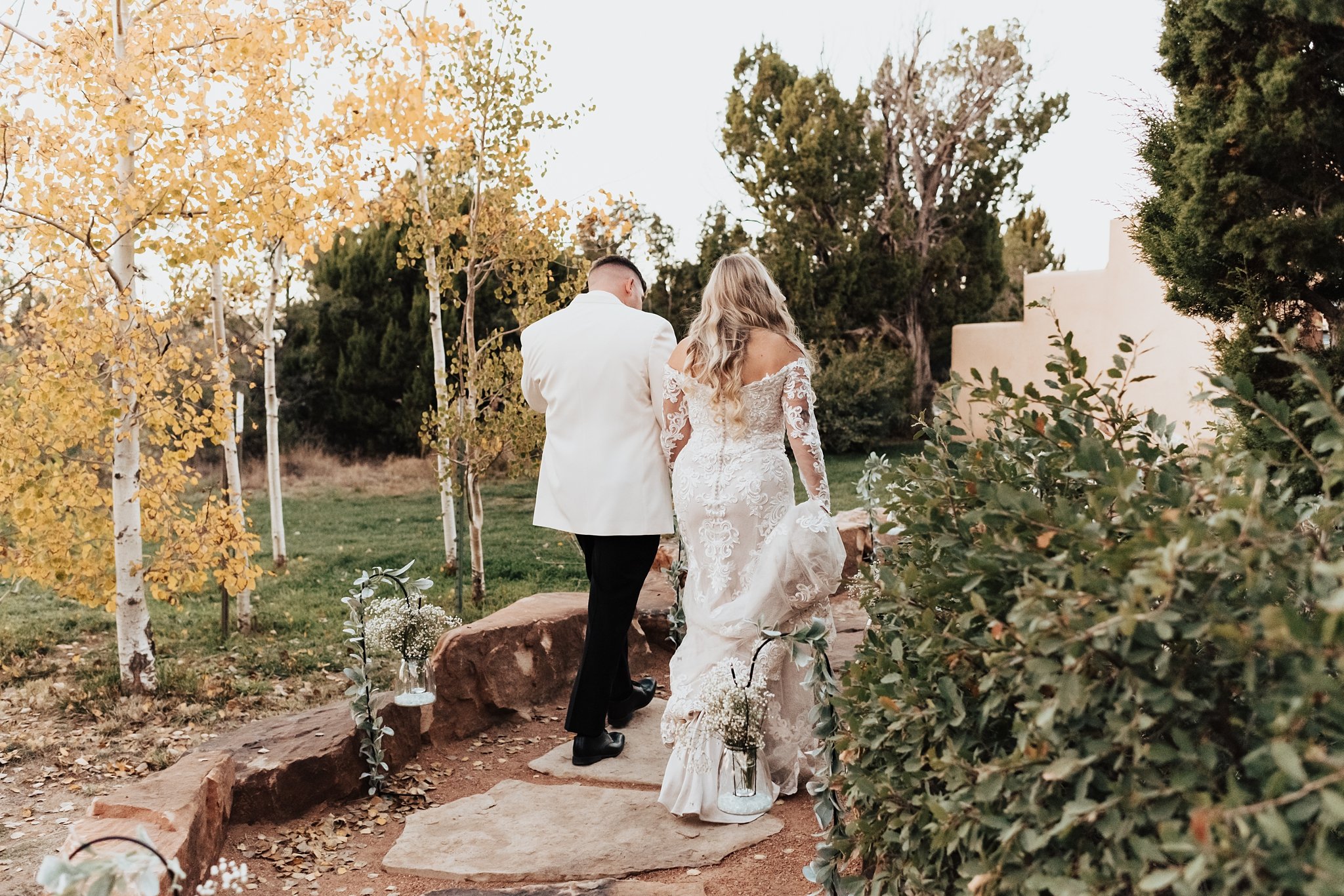 Alicia+lucia+photography+-+albuquerque+wedding+photographer+-+santa+fe+wedding+photography+-+new+mexico+wedding+photographer+-+new+mexico+wedding+-+blame+her+ranch+-+ranch+wedding+-+blame+her+ranch+wedding_0107.jpg