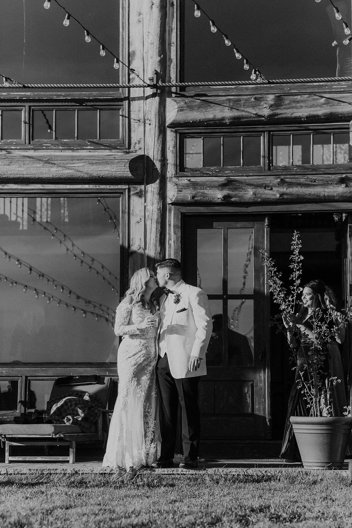 Alicia+lucia+photography+-+albuquerque+wedding+photographer+-+santa+fe+wedding+photography+-+new+mexico+wedding+photographer+-+new+mexico+wedding+-+blame+her+ranch+-+ranch+wedding+-+blame+her+ranch+wedding_0127.jpg