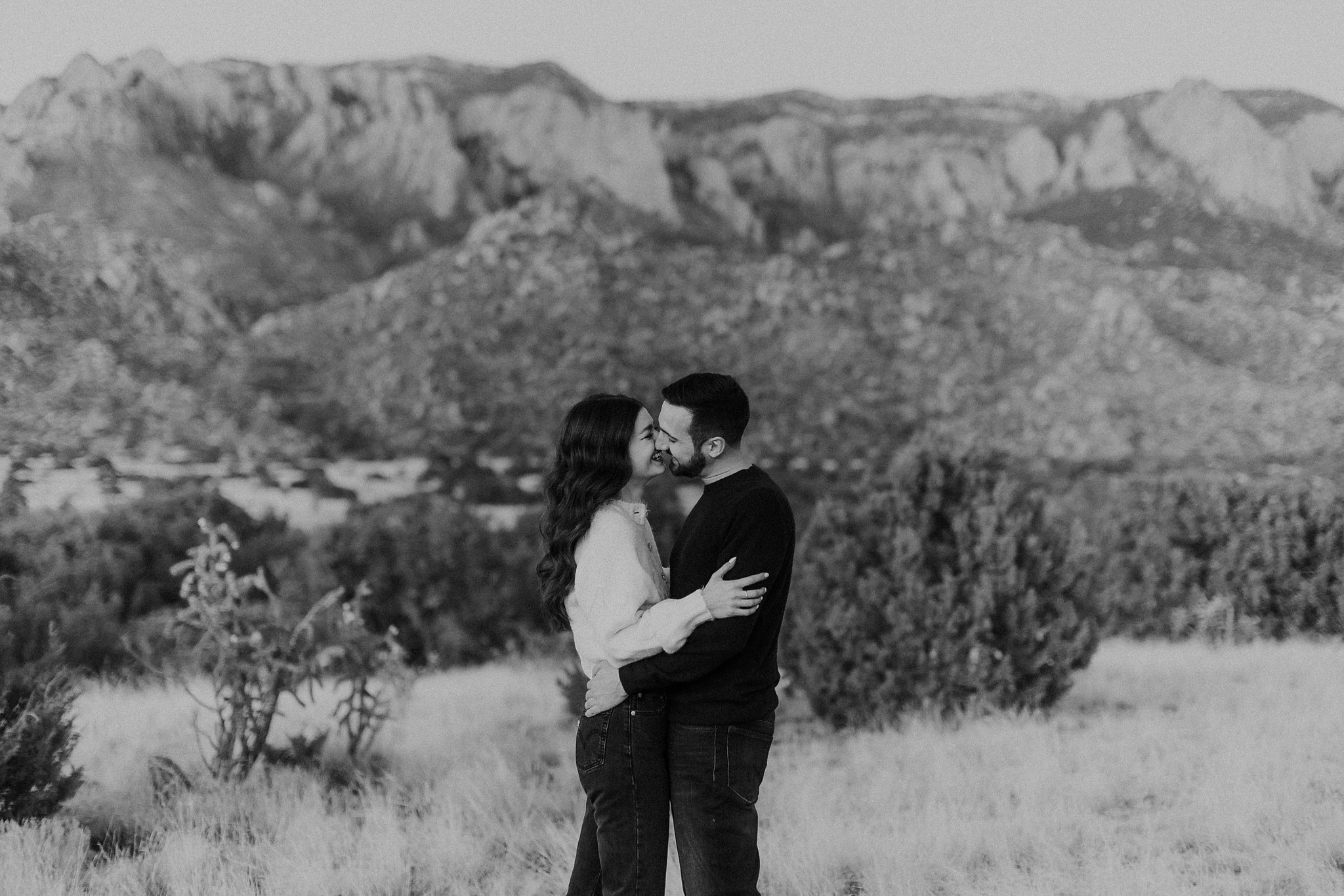 Alicia+lucia+photography+-+albuquerque+wedding+photographer+-+santa+fe+wedding+photography+-+new+mexico+wedding+photographer+-+new+mexico+wedding+-+taos+wedding+-+taos+engagement+-+desert+engagement_0044.jpg