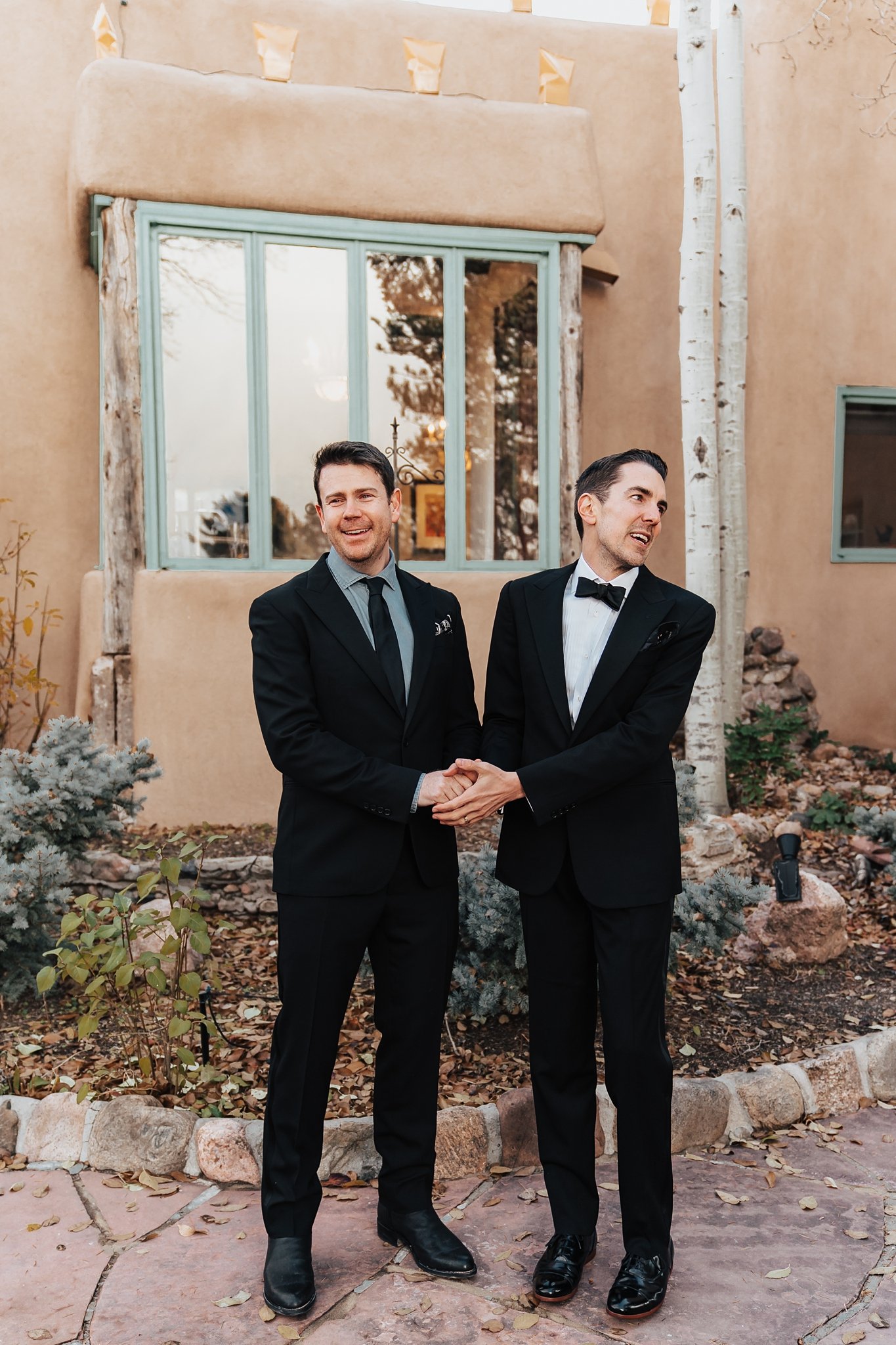 Alicia+lucia+photography+-+albuquerque+wedding+photographer+-+santa+fe+wedding+photography+-+new+mexico+wedding+photographer+-+new+mexico+wedding+-+inn+of+the+turquoise+bear+-+destination+wedding+-+southwest+wedding_0027.jpg