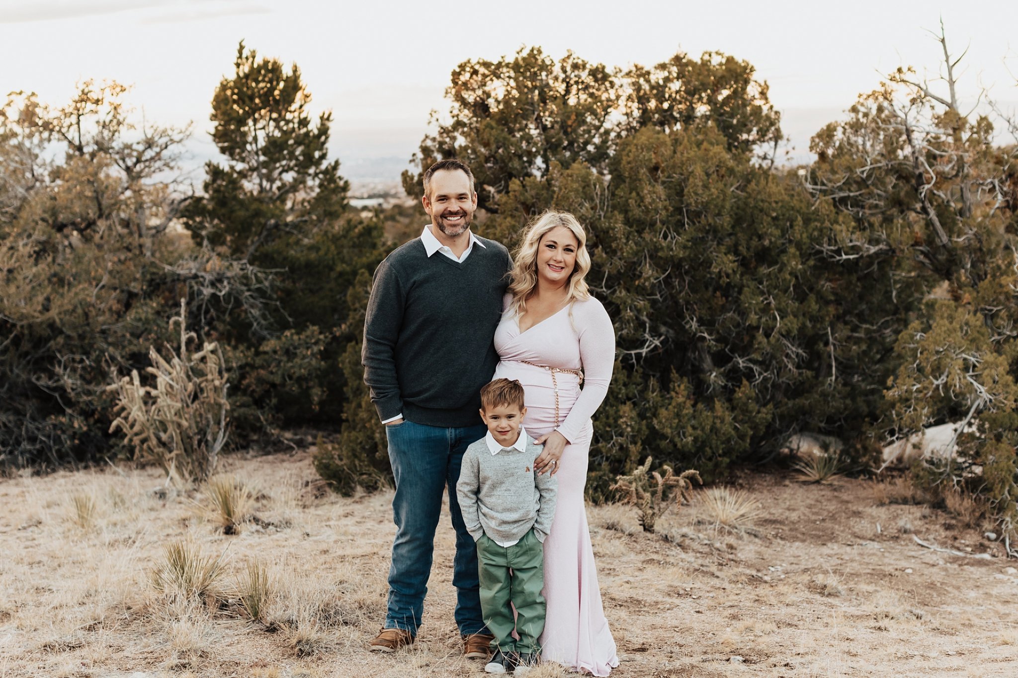 Alicia+lucia+photography+-+albuquerque+wedding+photographer+-+santa+fe+wedding+photography+-+new+mexico+wedding+photographer+-+new+mexico+wedding+-+family+session+-+desert+engagement+-+desert+wedding_0001.jpg