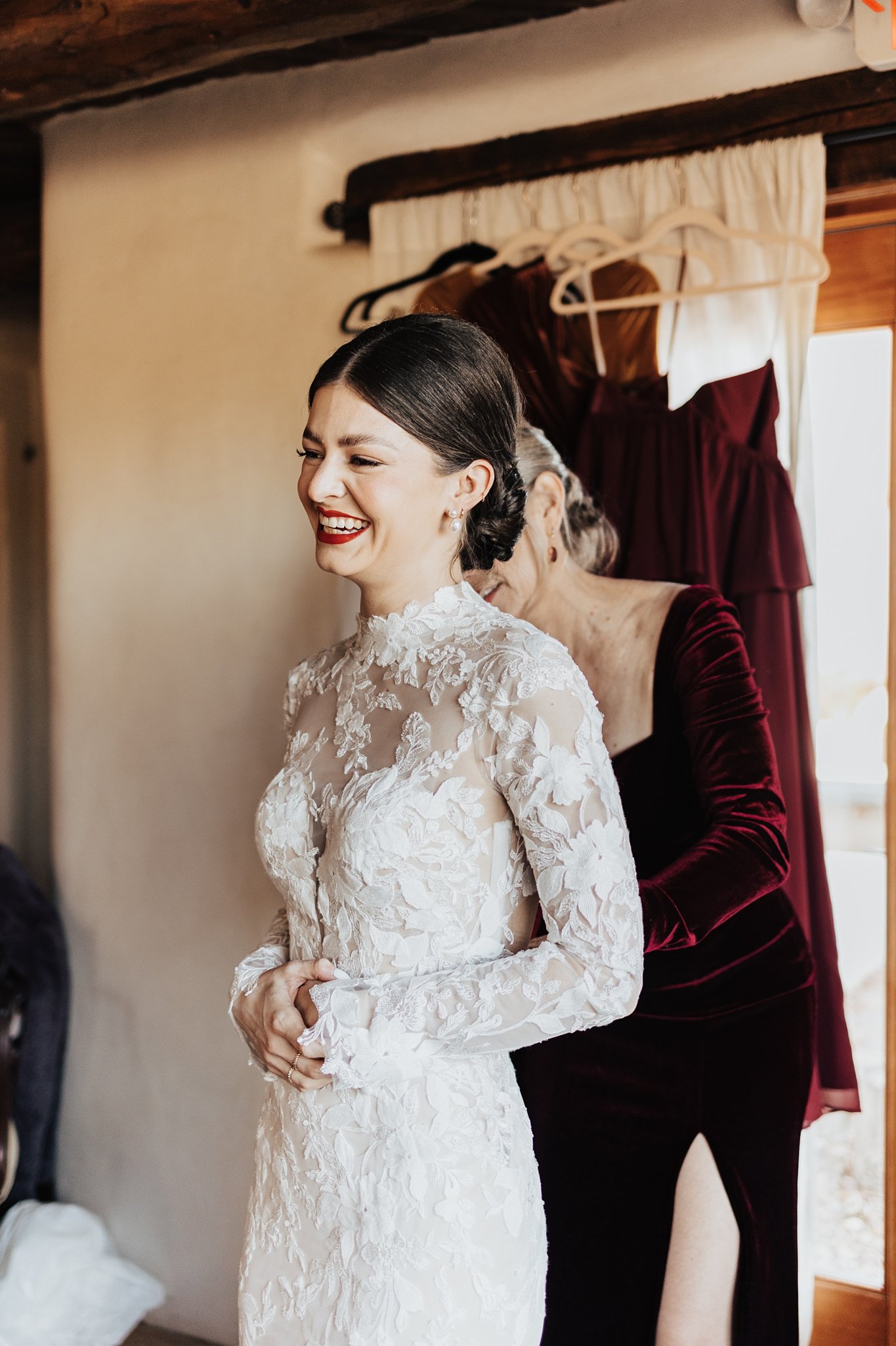 Alicia+lucia+photography+-+albuquerque+wedding+photographer+-+santa+fe+wedding+photography+-+new+mexico+wedding+photographer+-+new+mexico+wedding+-+taos+wedding+-+stakeout+taos+wedding+-+stakeout+wedding_0011.jpg