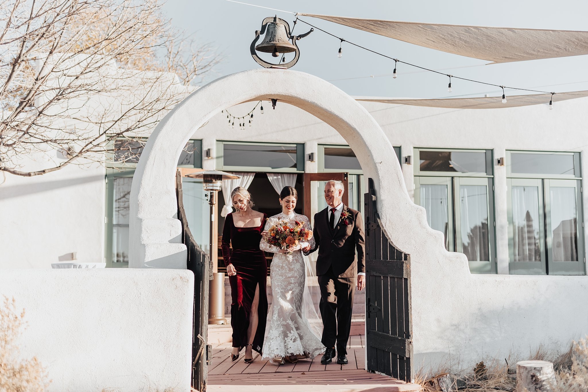 Alicia+lucia+photography+-+albuquerque+wedding+photographer+-+santa+fe+wedding+photography+-+new+mexico+wedding+photographer+-+new+mexico+wedding+-+taos+wedding+-+stakeout+taos+wedding+-+stakeout+wedding_0059.jpg