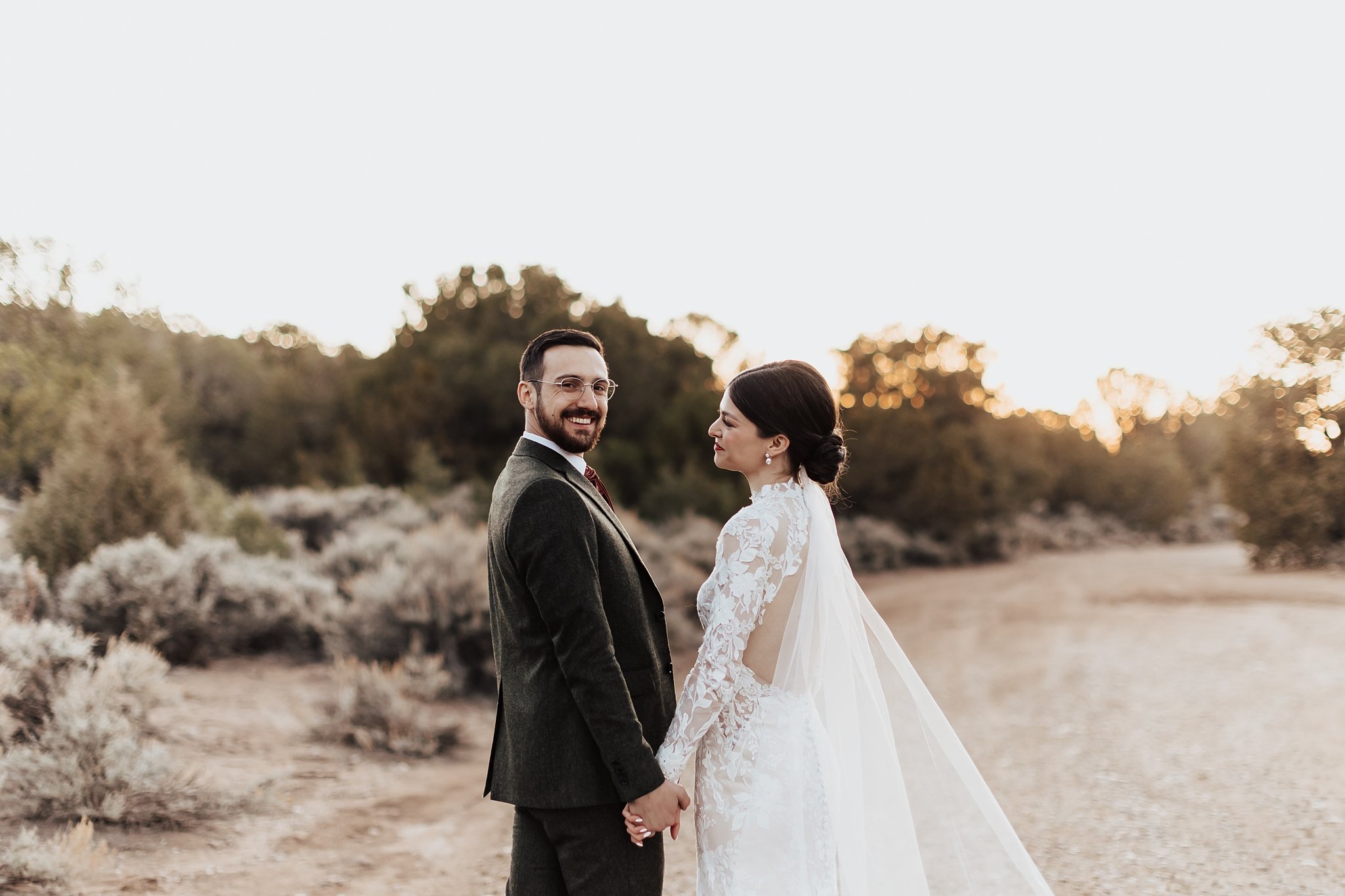 Alicia+lucia+photography+-+albuquerque+wedding+photographer+-+santa+fe+wedding+photography+-+new+mexico+wedding+photographer+-+new+mexico+wedding+-+taos+wedding+-+stakeout+taos+wedding+-+stakeout+wedding_0112.jpg