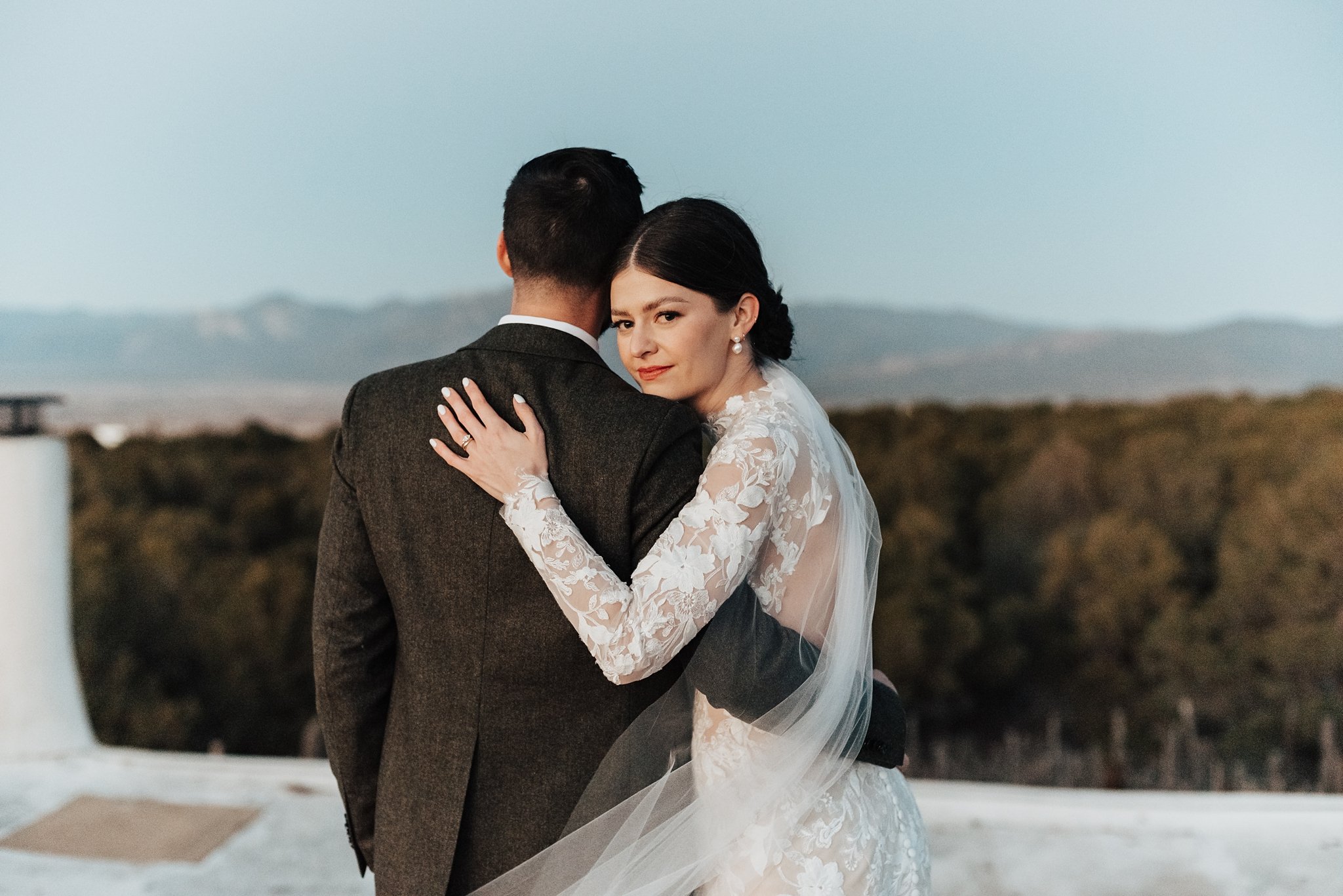 Alicia+lucia+photography+-+albuquerque+wedding+photographer+-+santa+fe+wedding+photography+-+new+mexico+wedding+photographer+-+new+mexico+wedding+-+taos+wedding+-+stakeout+taos+wedding+-+stakeout+wedding_0165.jpg