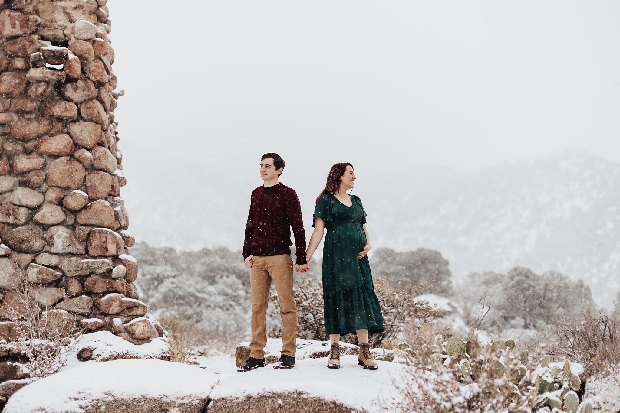 Alicia+lucia+photography+-+albuquerque+wedding+photographer+-+santa+fe+wedding+photography+-+new+mexico+wedding+photographer+-+new+mexico+wedding+-+taos+maternity+-+winter+maternity+-+colorad+maternity_0027.jpg