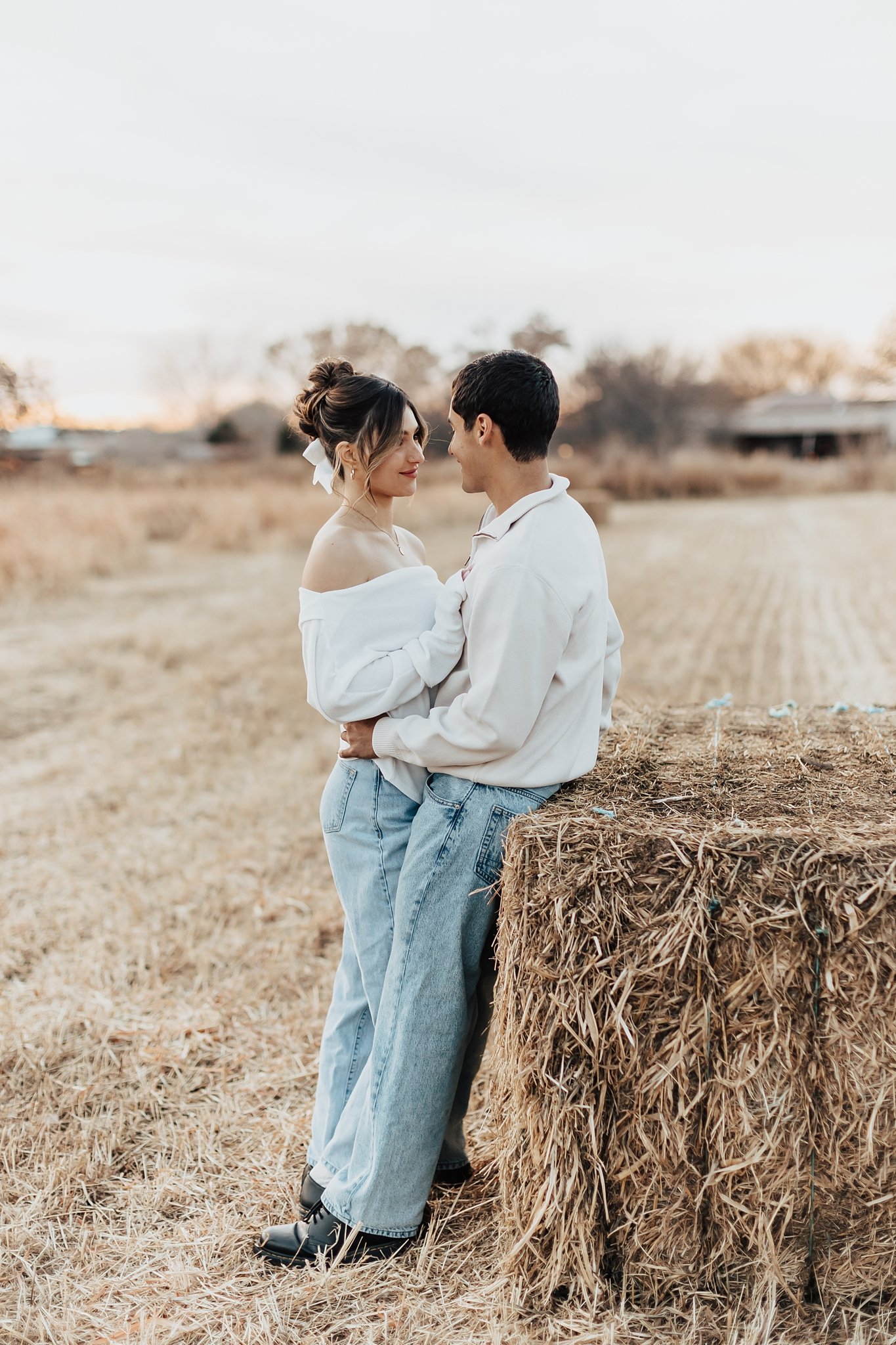 Alicia+lucia+photography+-+albuquerque+wedding+photographer+-+santa+fe+wedding+photography+-+new+mexico+wedding+photographer+-+new+mexico+wedding+-+desert+engagement+-+mountain+engagement+-+southwest+engagement_0046.jpg