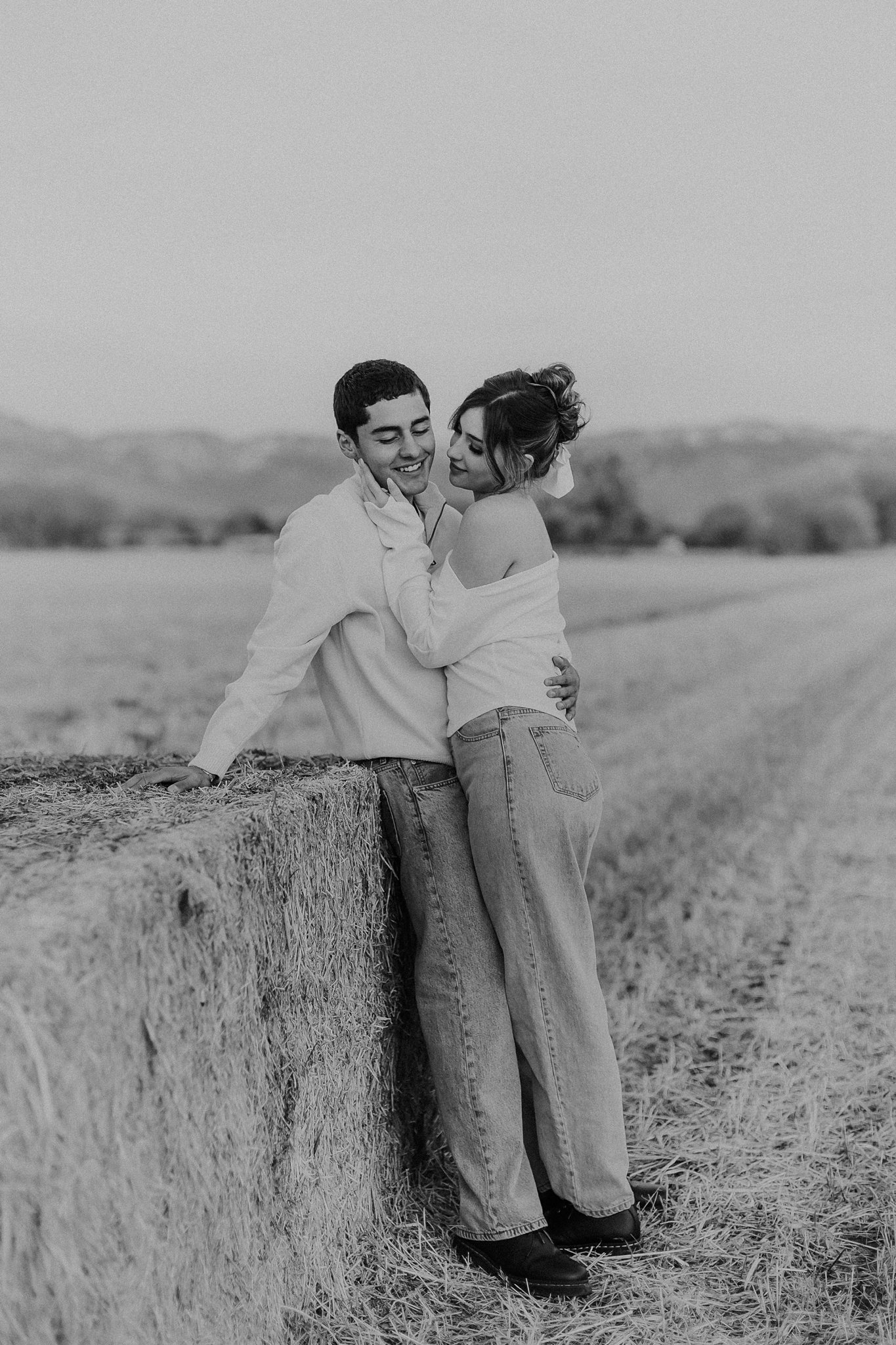 Alicia+lucia+photography+-+albuquerque+wedding+photographer+-+santa+fe+wedding+photography+-+new+mexico+wedding+photographer+-+new+mexico+wedding+-+desert+engagement+-+mountain+engagement+-+southwest+engagement_0056.jpg